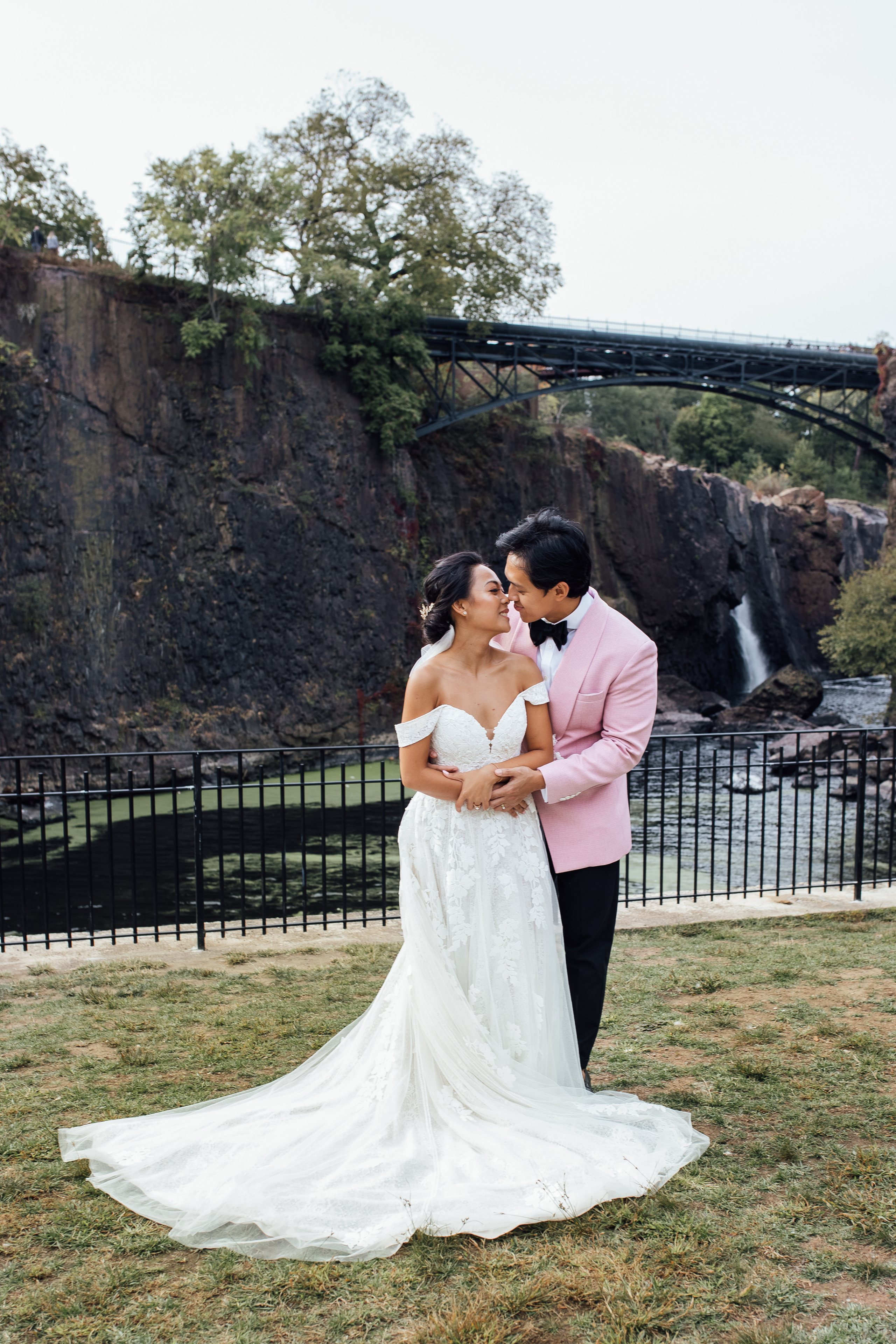JASMINE & GELO. Pittsburgh wedding and family photographer