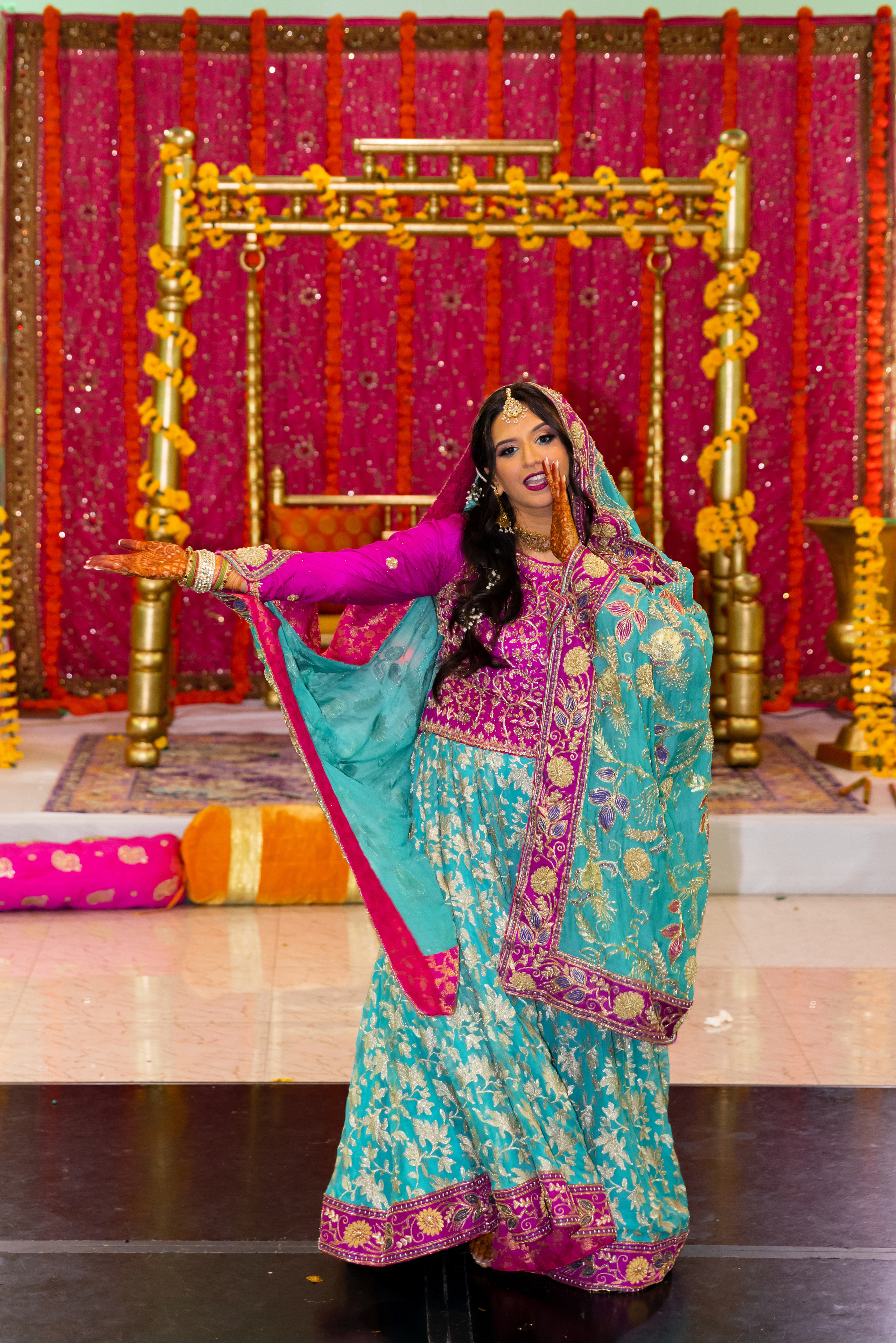 AREEBA & SAYAB MEHNDI. Pittsburgh wedding and family photographer