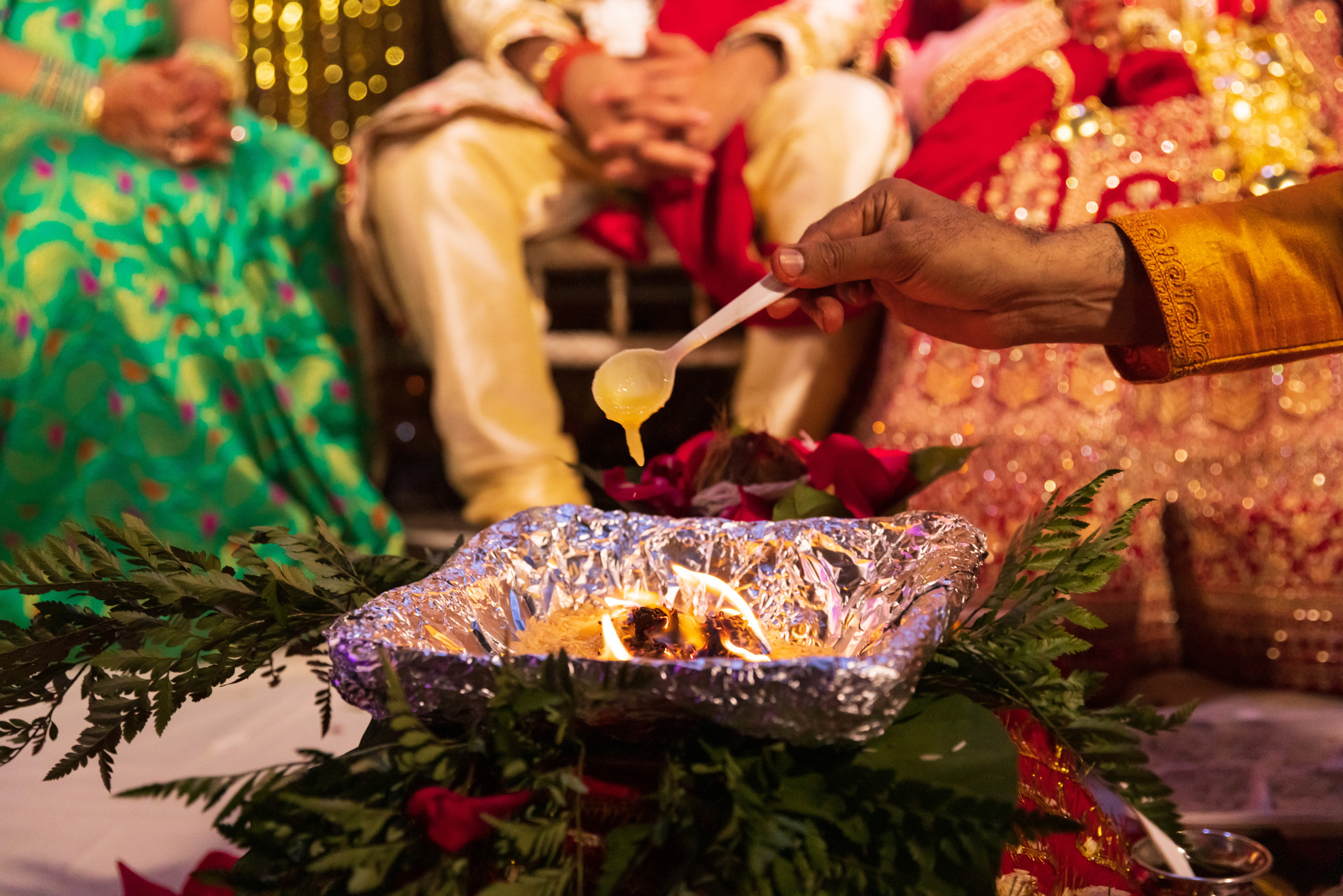 NIKITA & ROHAN HINDU. Pittsburgh wedding and family photographer