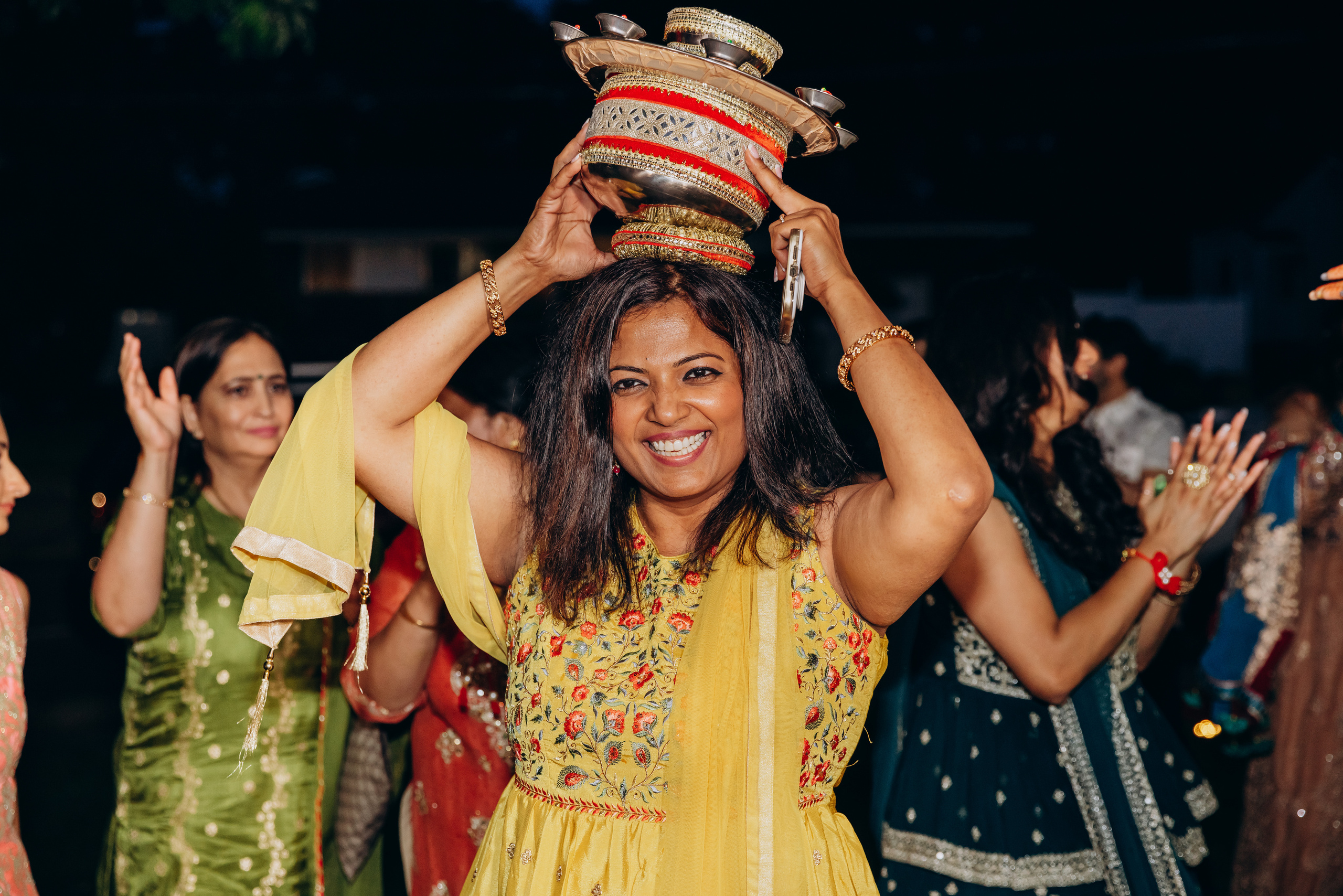 NIKITA & ROHAN MEHNDI. Pittsburgh wedding and family photographer