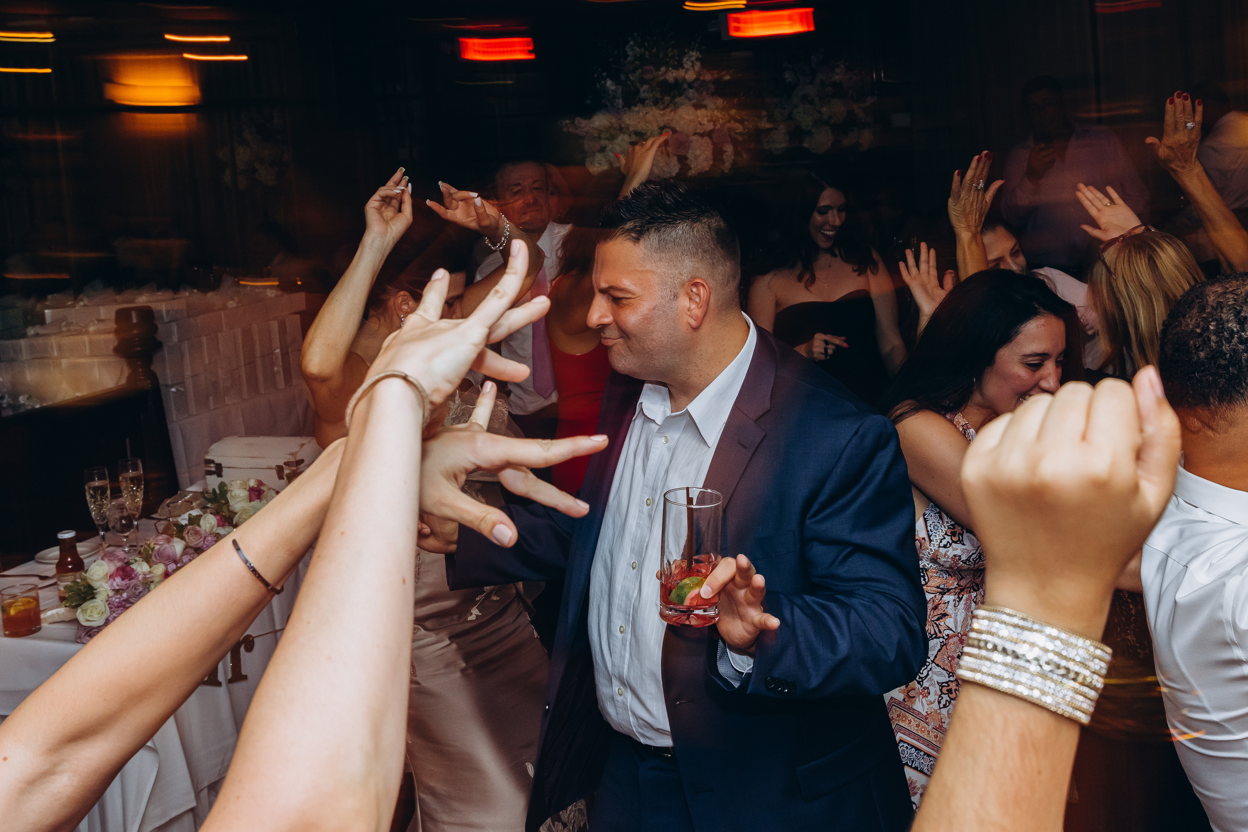 CHRISTINE & VICTOR. Pittsburgh wedding and family photographer