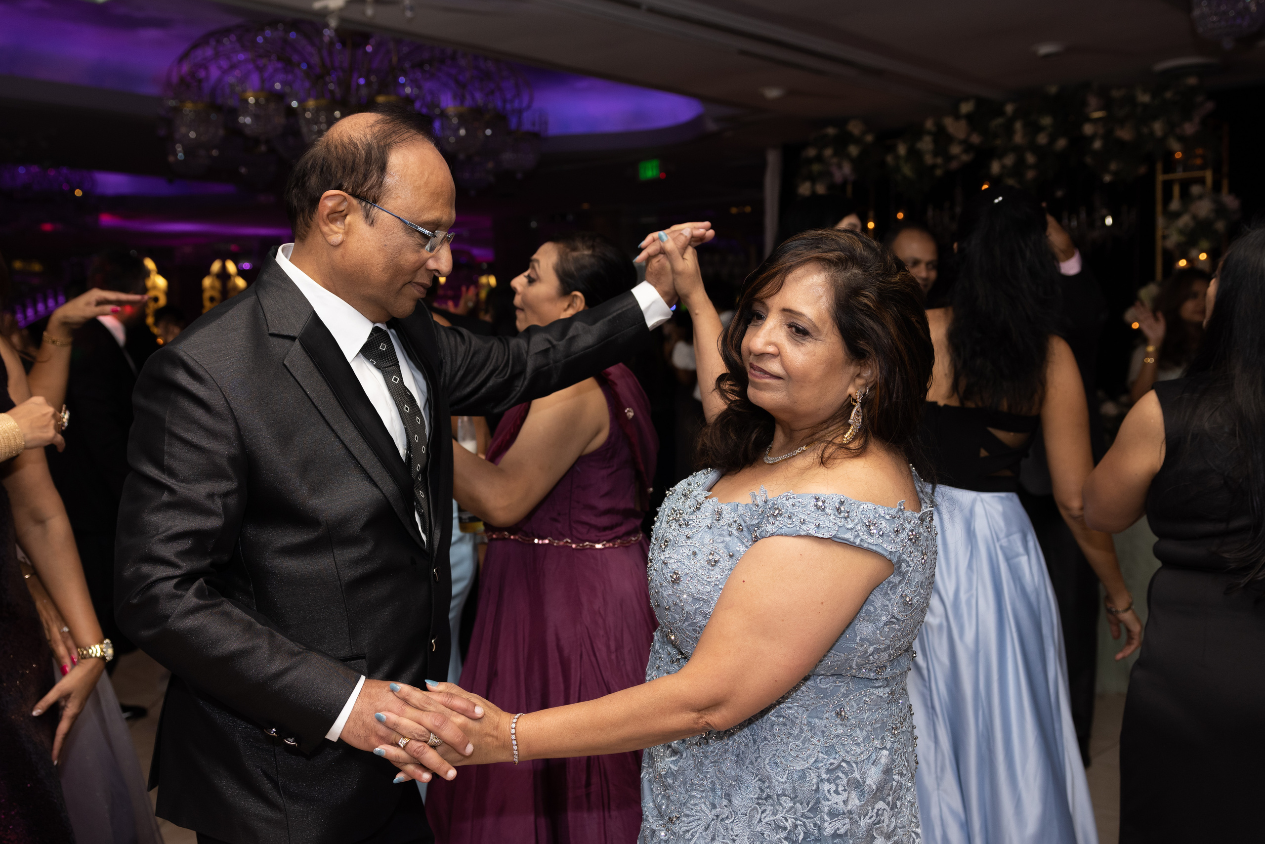 YASHVI & JENIL RECEPTION. Pittsburgh wedding and family photographer