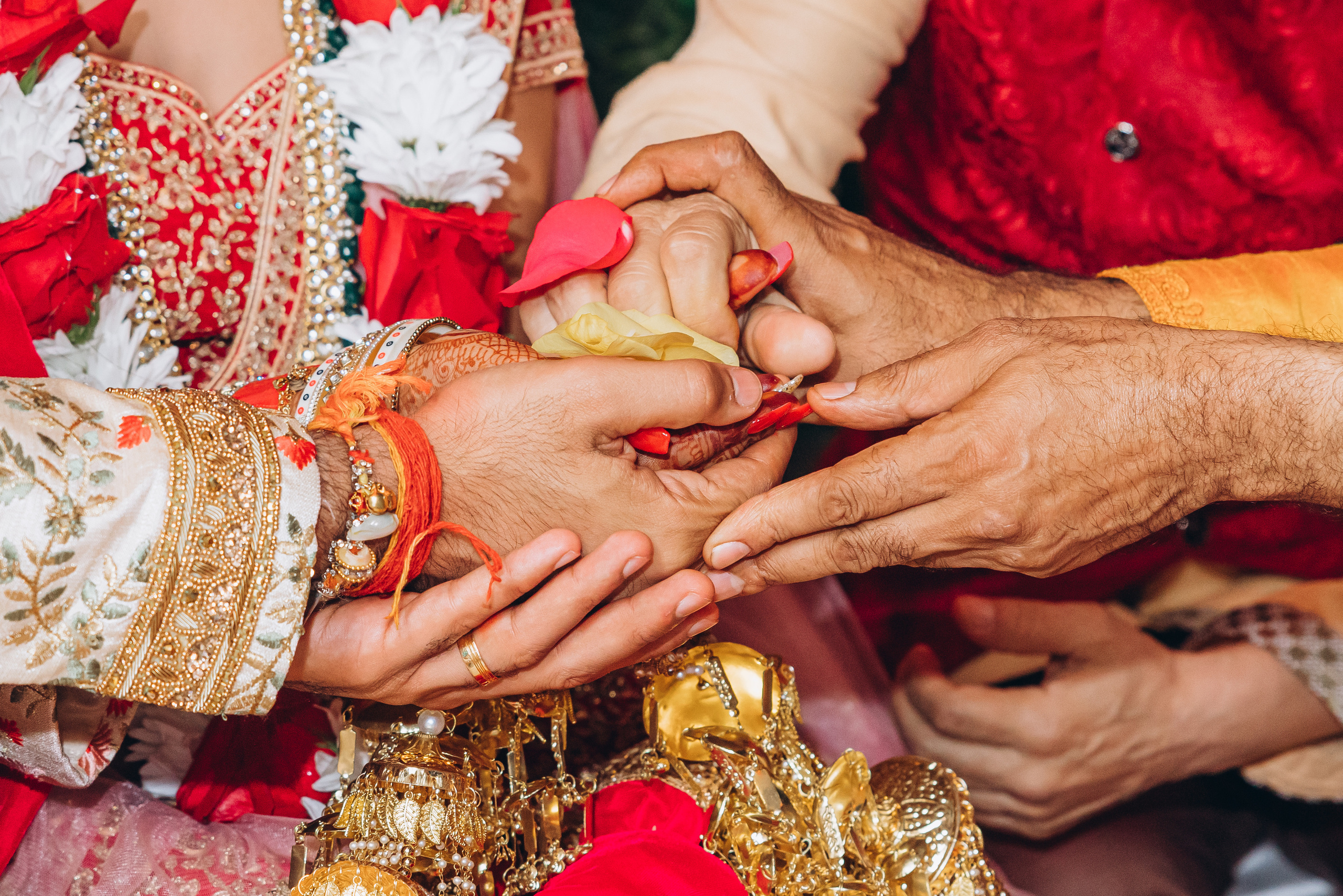NIKITA & ROHAN HINDU. Pittsburgh wedding and family photographer