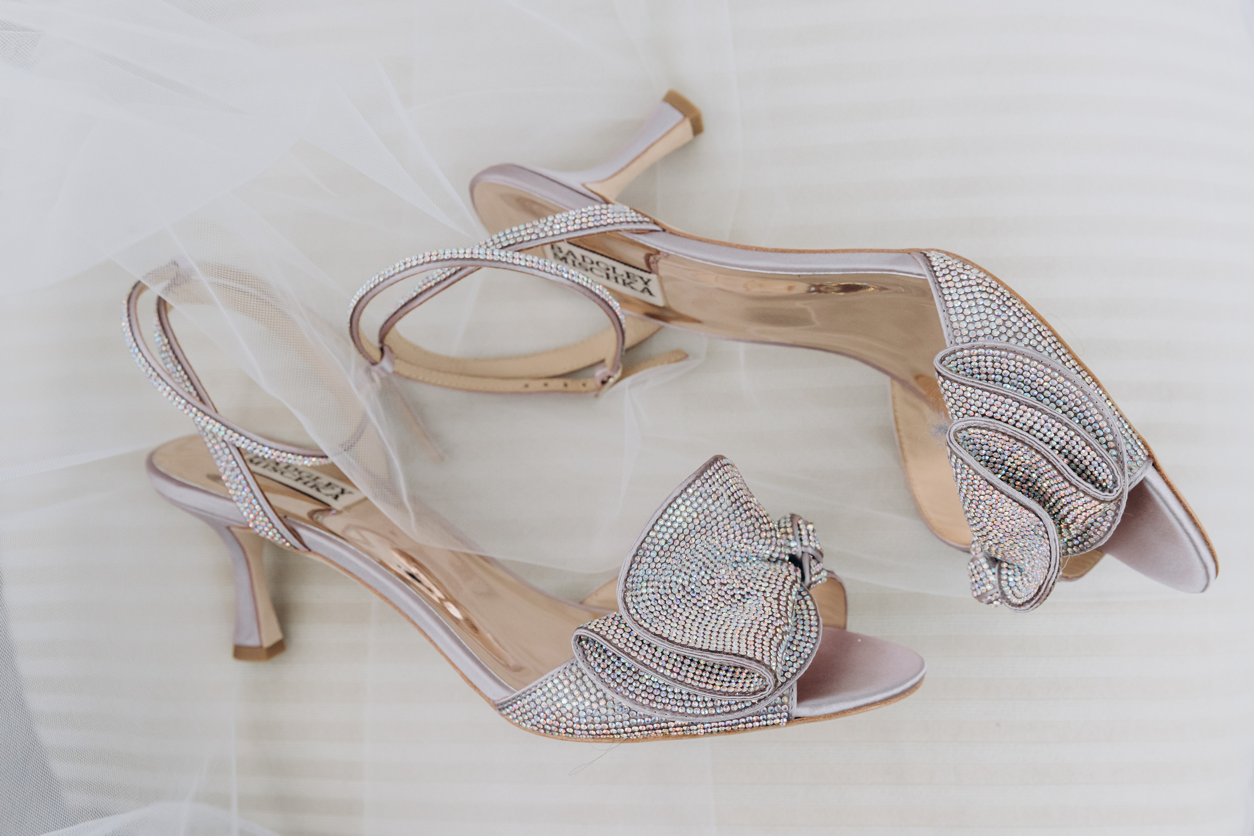 CHRISTINE & VICTOR. Pittsburgh wedding and family photographer