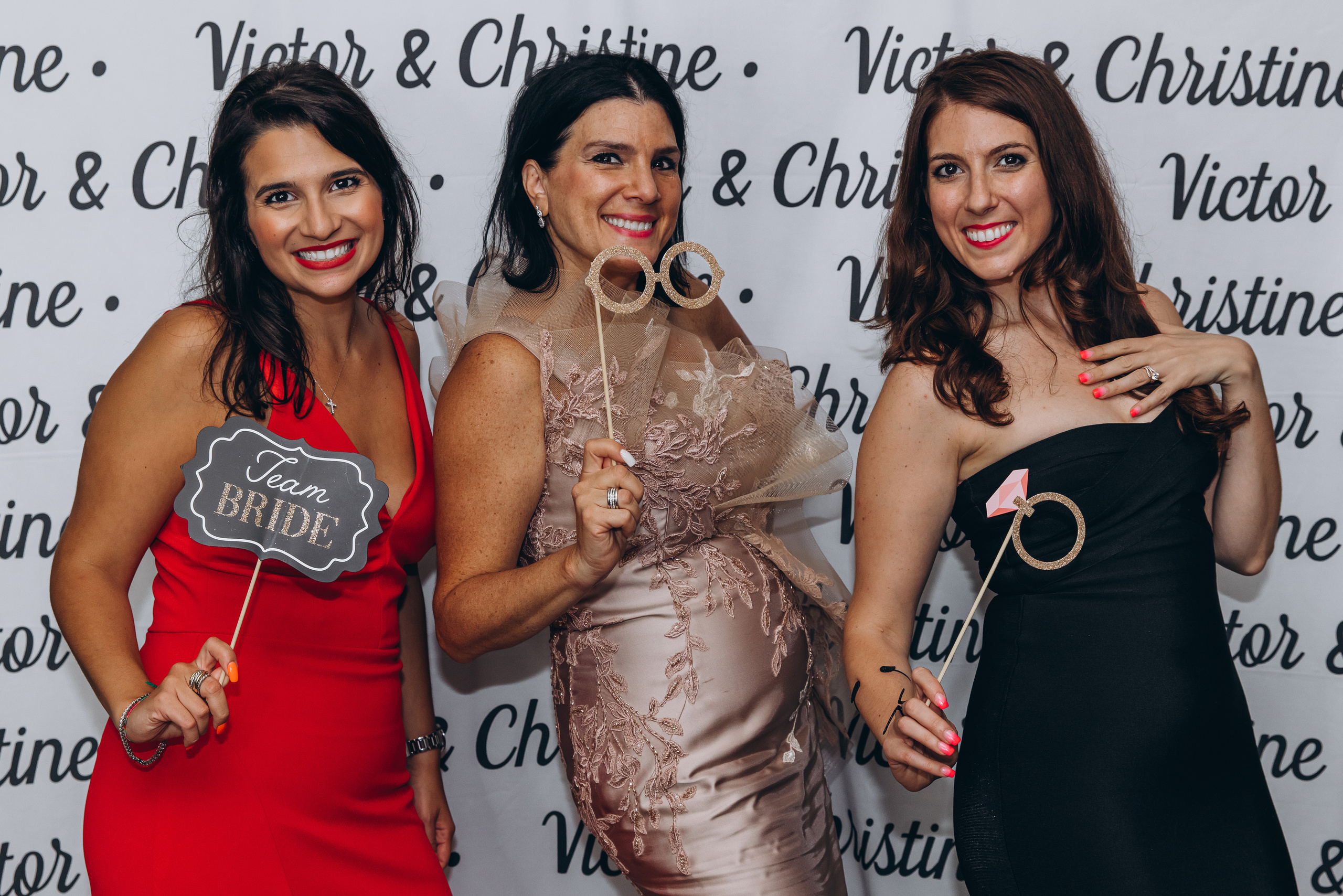 CHRISTINE & VICTOR. Pittsburgh wedding and family photographer