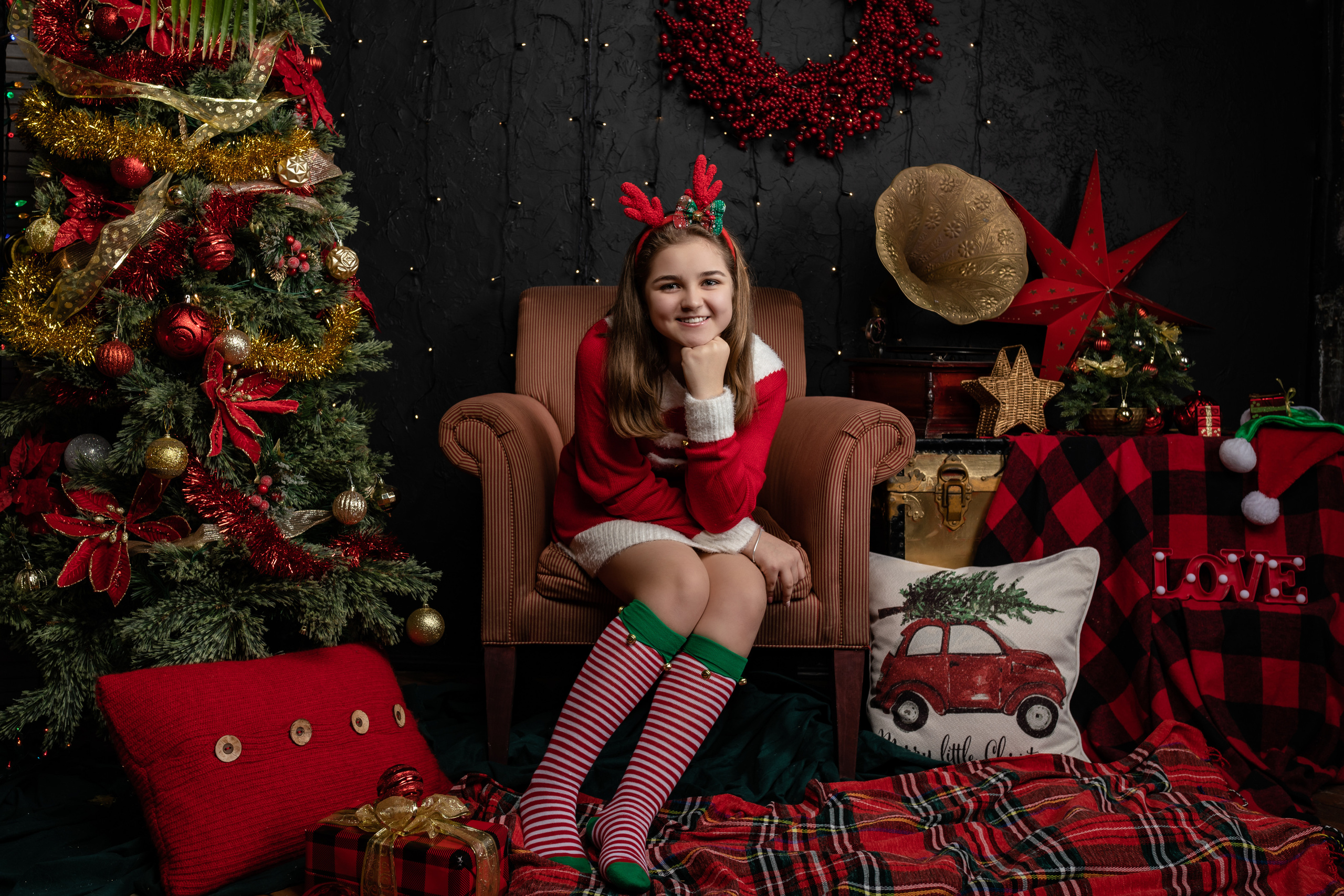 KAROLINA. Pittsburgh wedding and family photographer