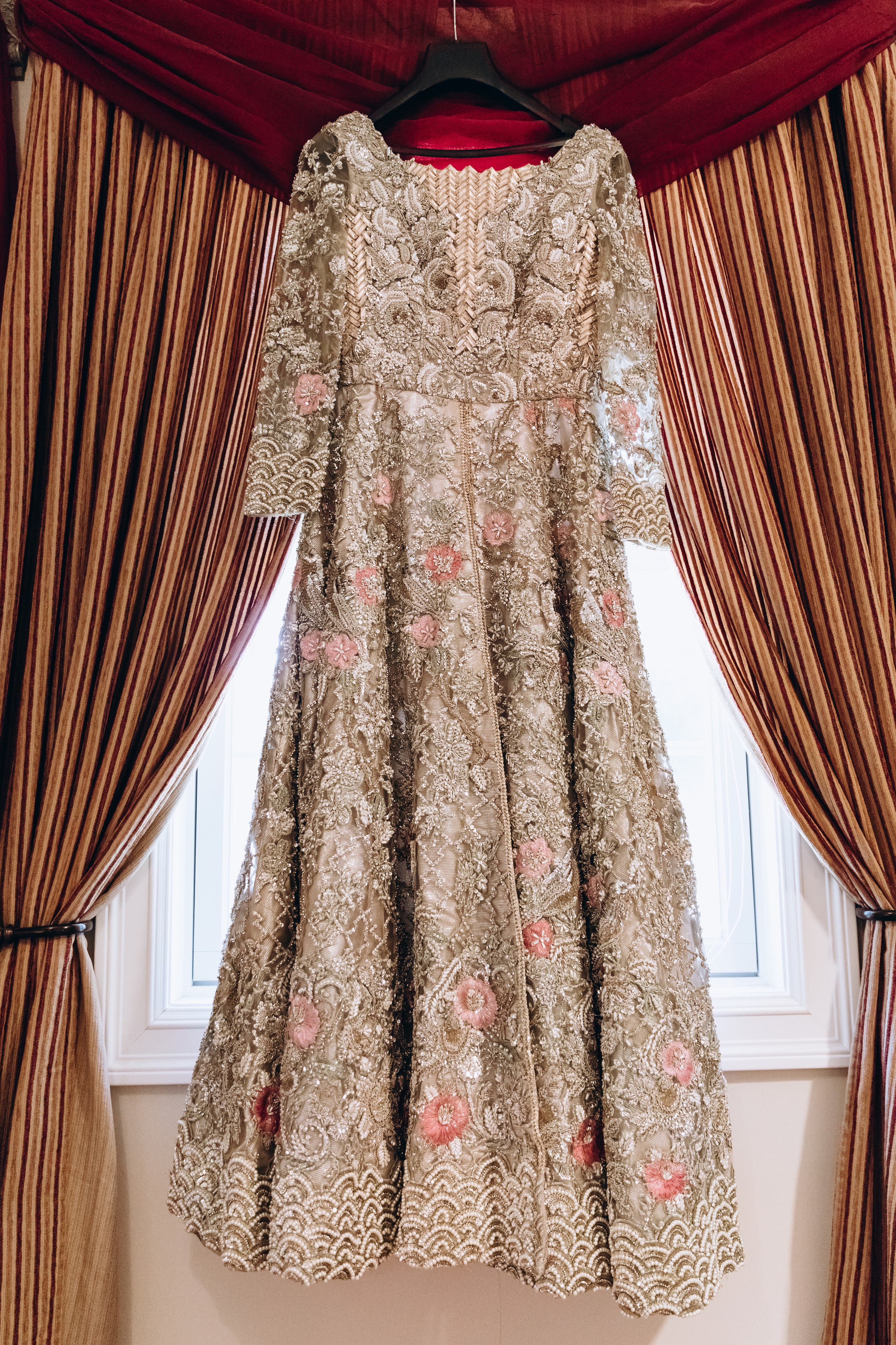 FAIZA & MOHEET NIKKAH. Pittsburgh wedding and family photographer