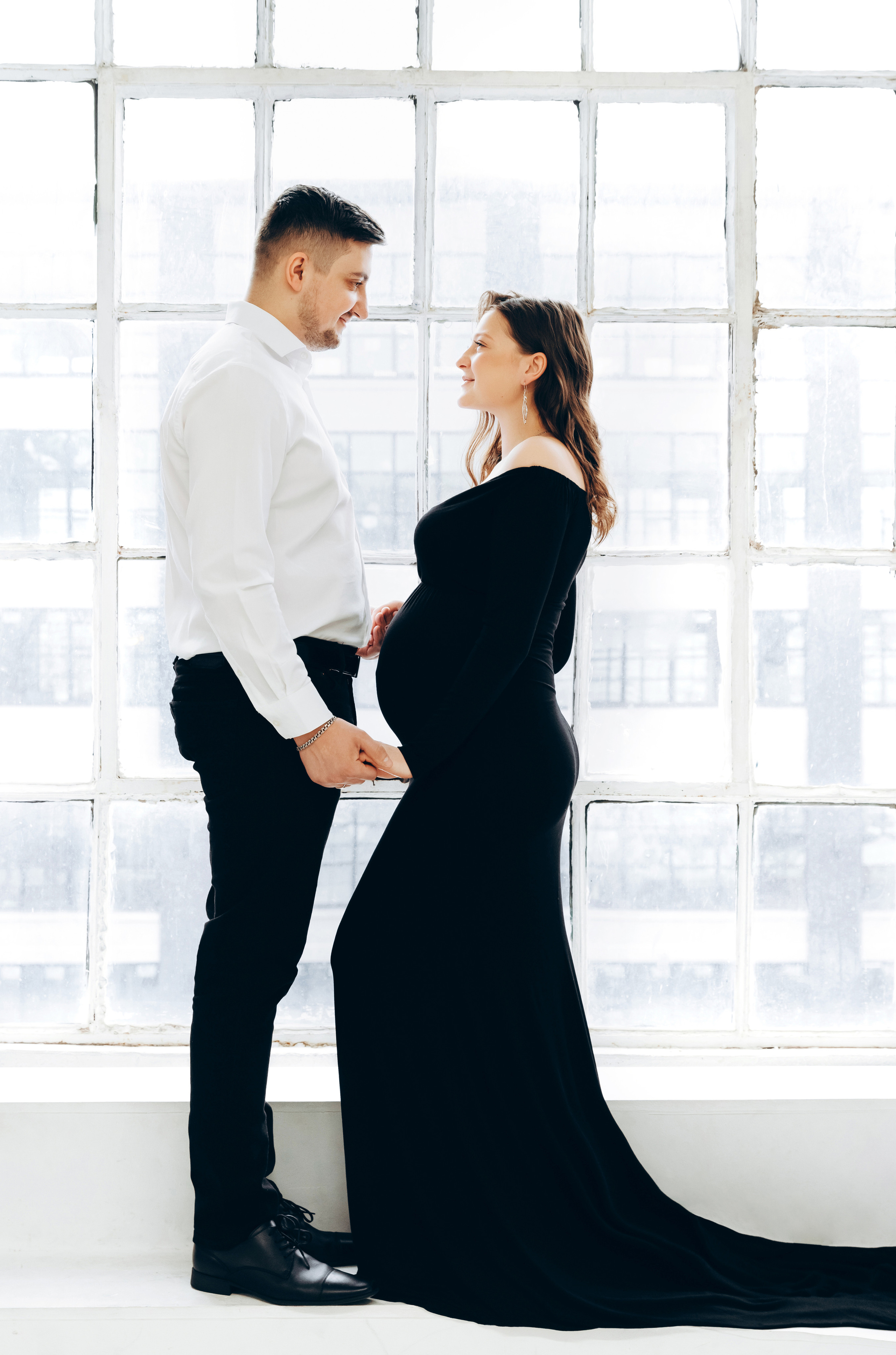 JULIA & NAZAR MATERNITY. Pittsburgh wedding and family photographer