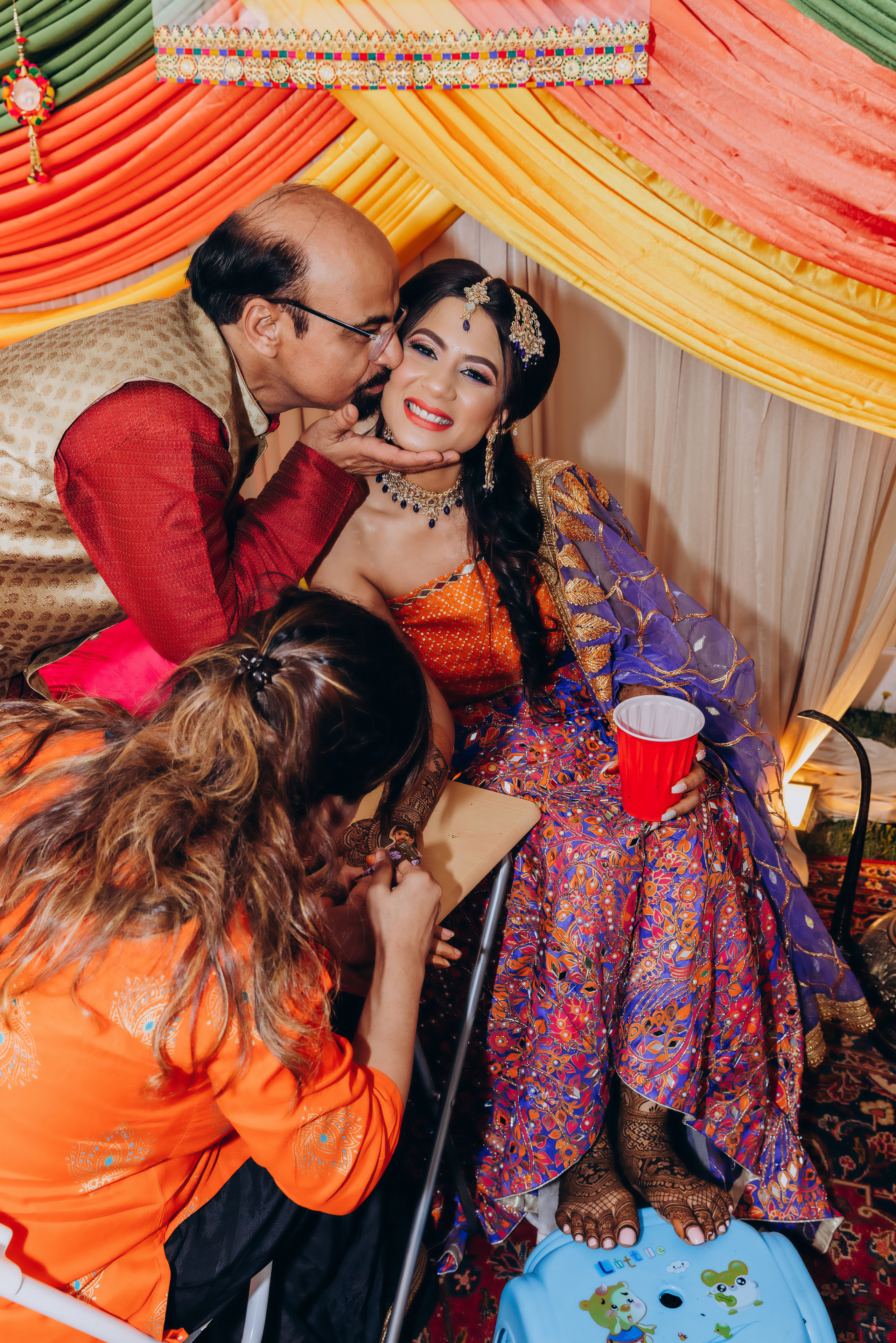 NIKITA & ROHAN MEHNDI. Pittsburgh wedding and family photographer