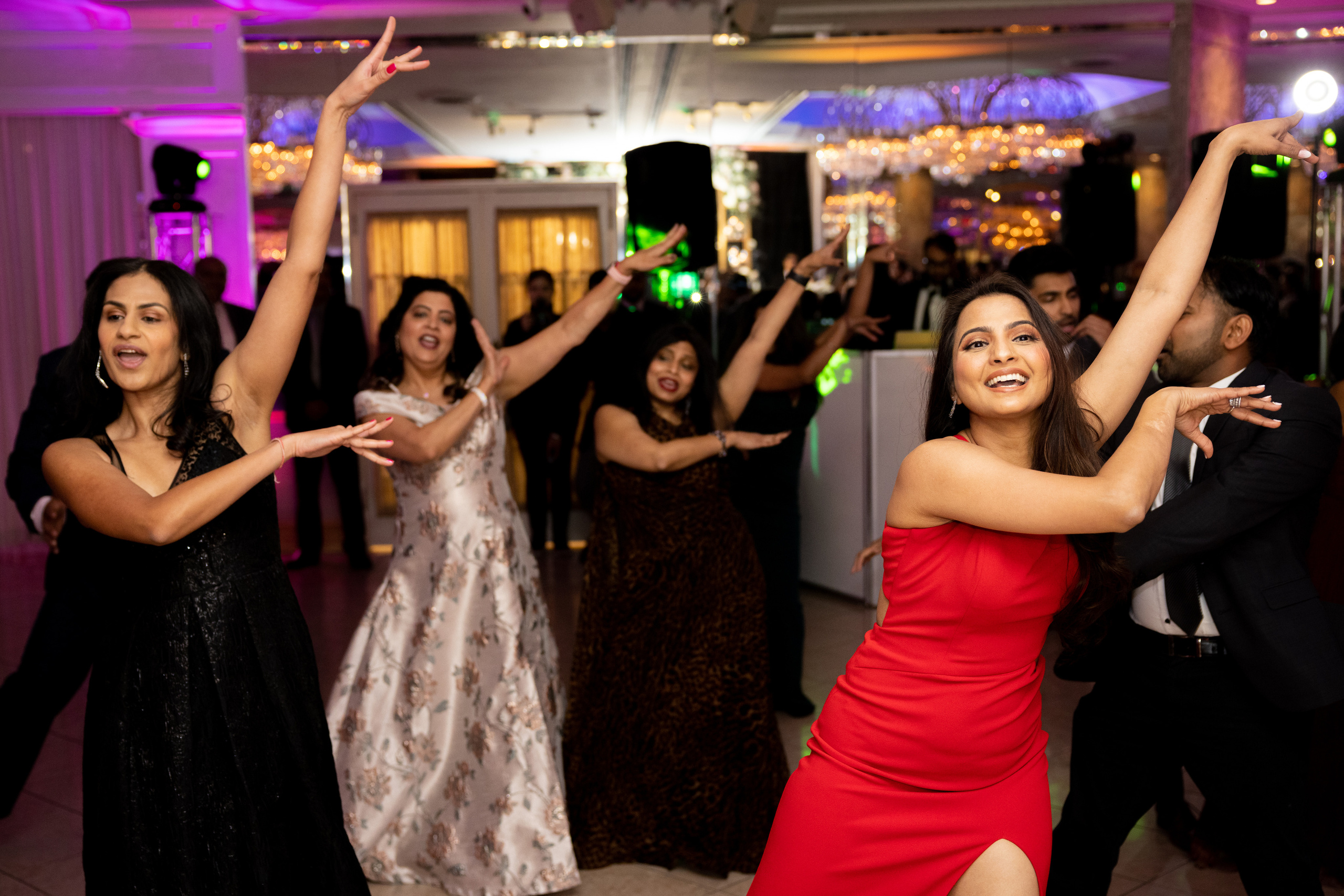 YASHVI & JENIL RECEPTION. Pittsburgh wedding and family photographer