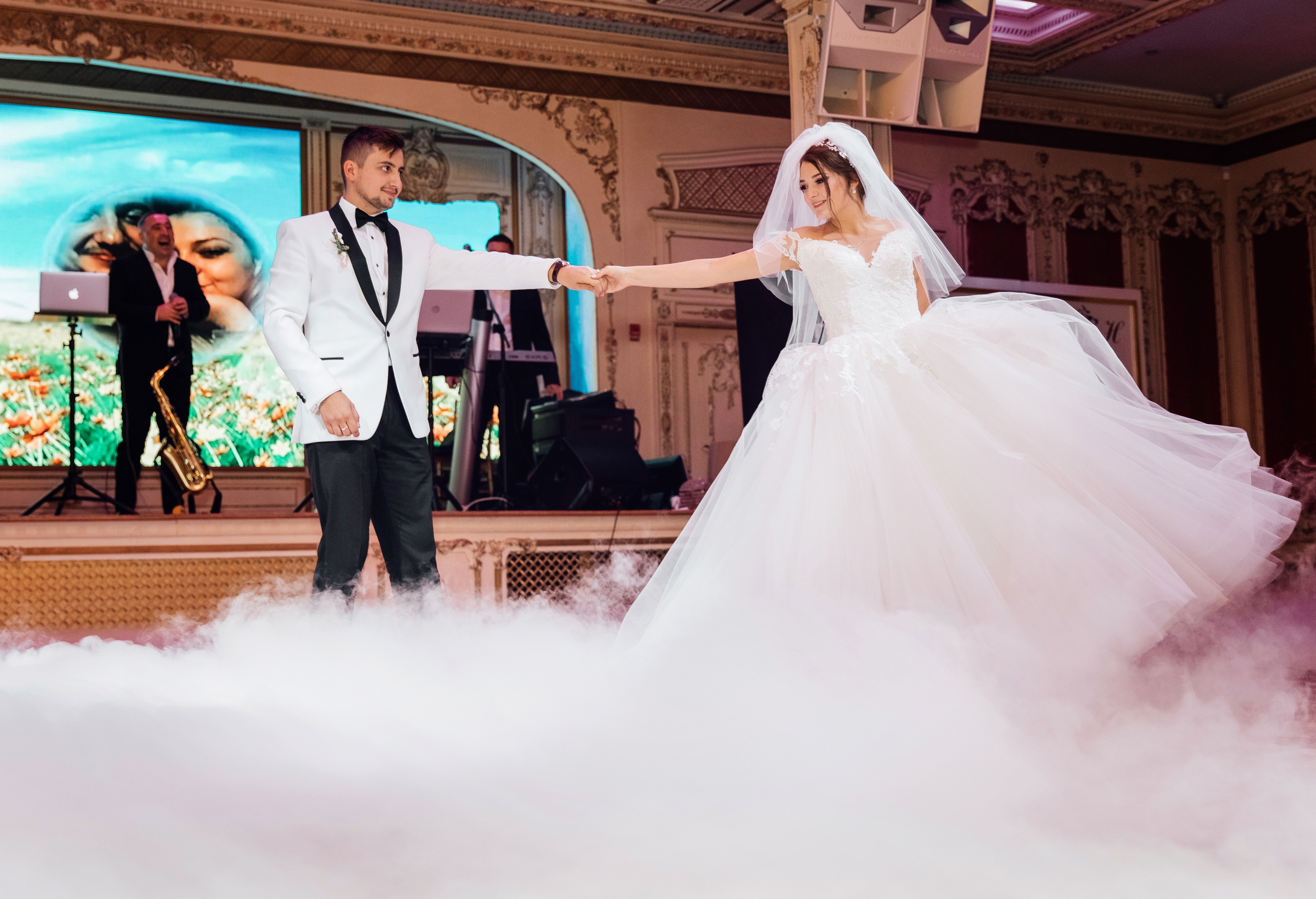 NAZAR & JULIA. Pittsburgh wedding and family photographer