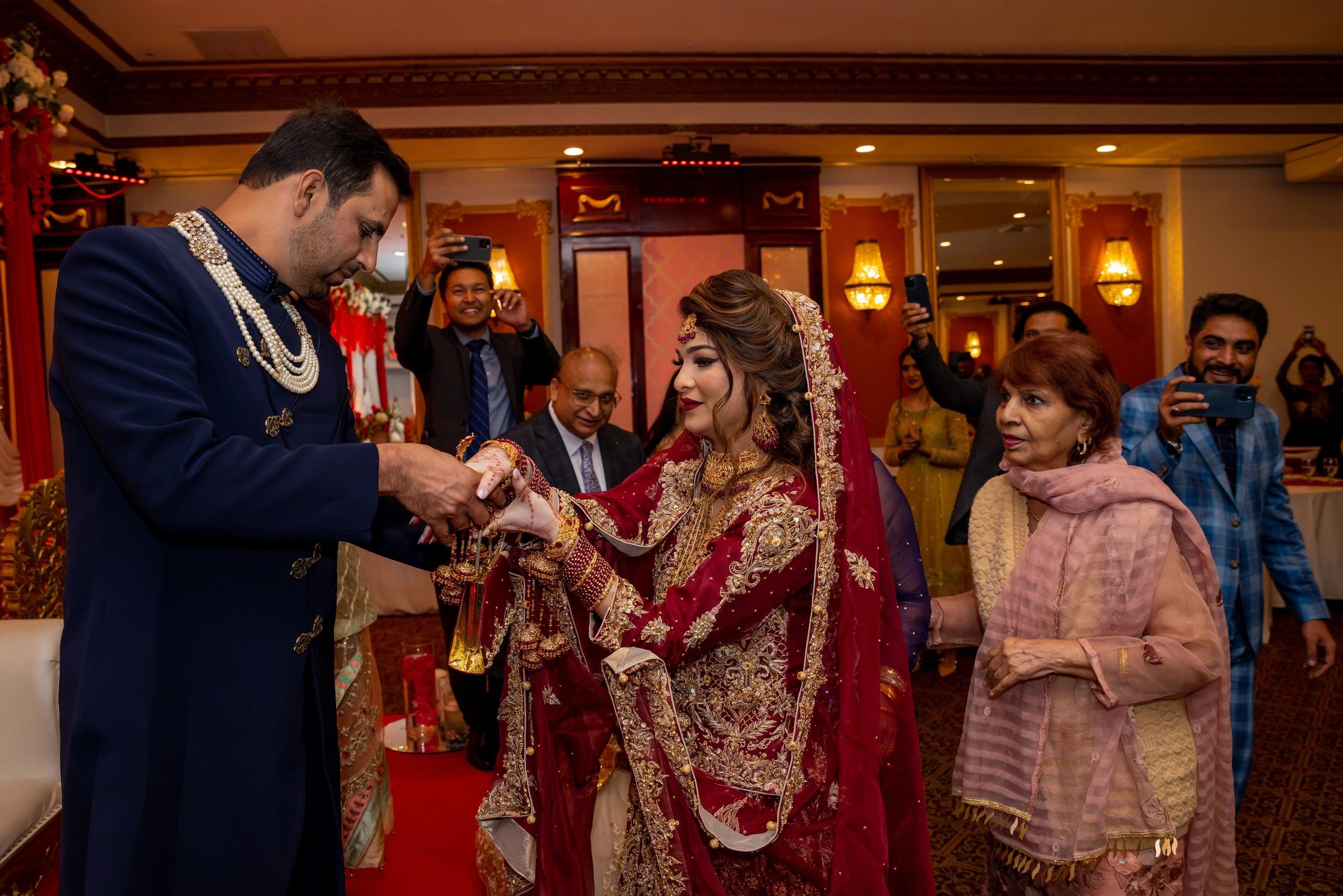 KOMAL NIKKAH. Pittsburgh wedding and family photographer