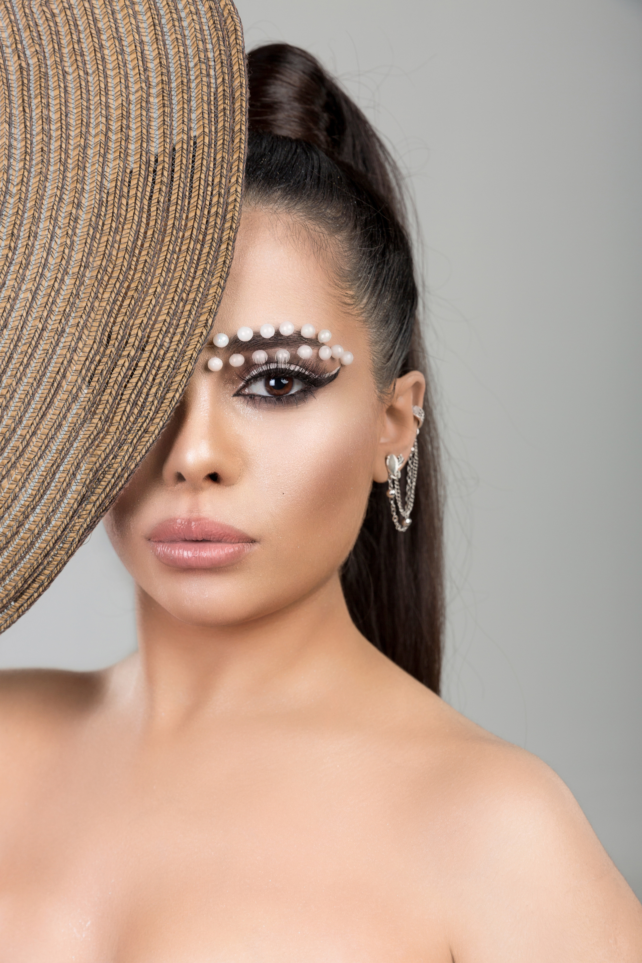 Indoor Portraits. Фотограф в Ереване Макс Авдалян