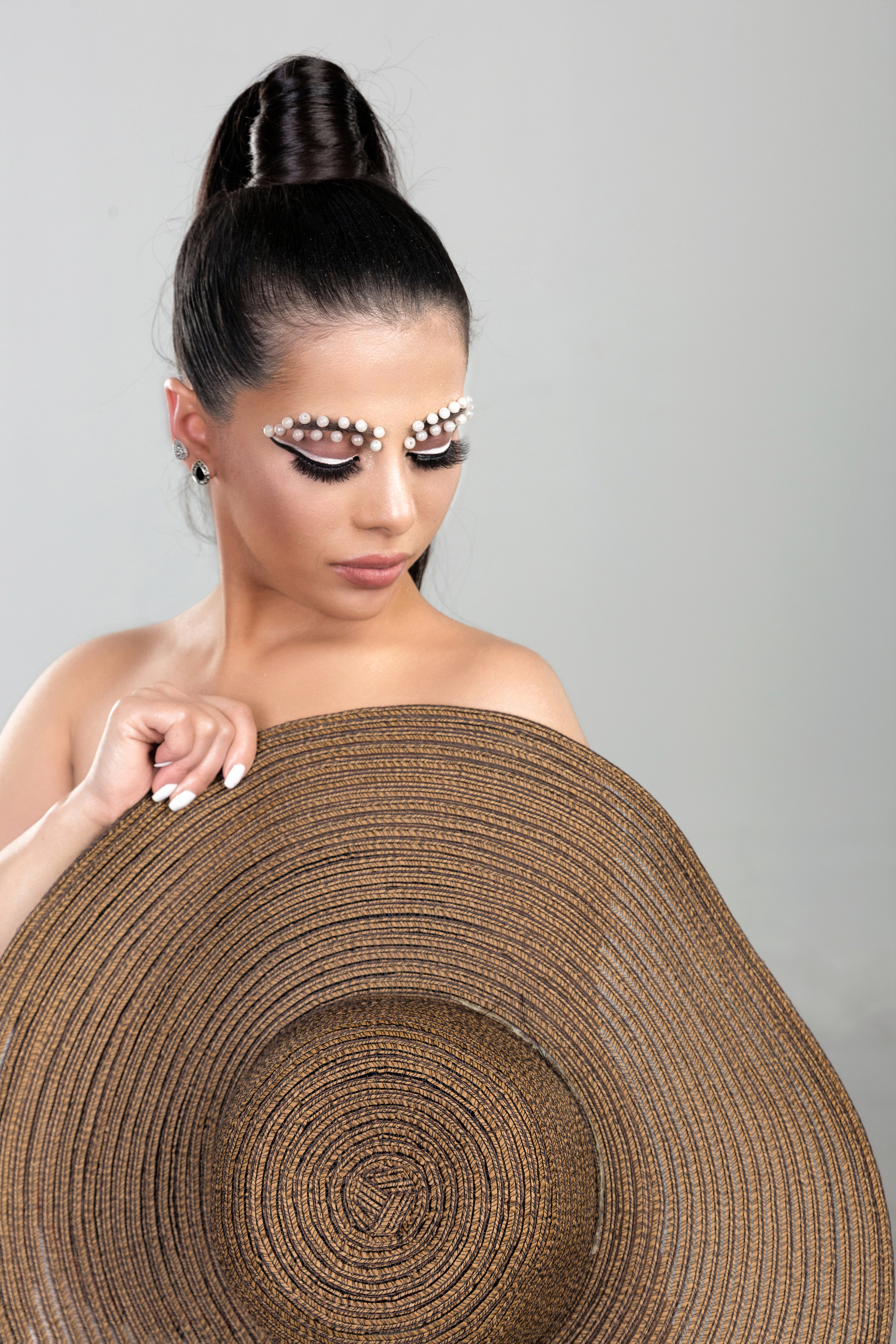 Indoor Portraits. Фотограф в Ереване Макс Авдалян