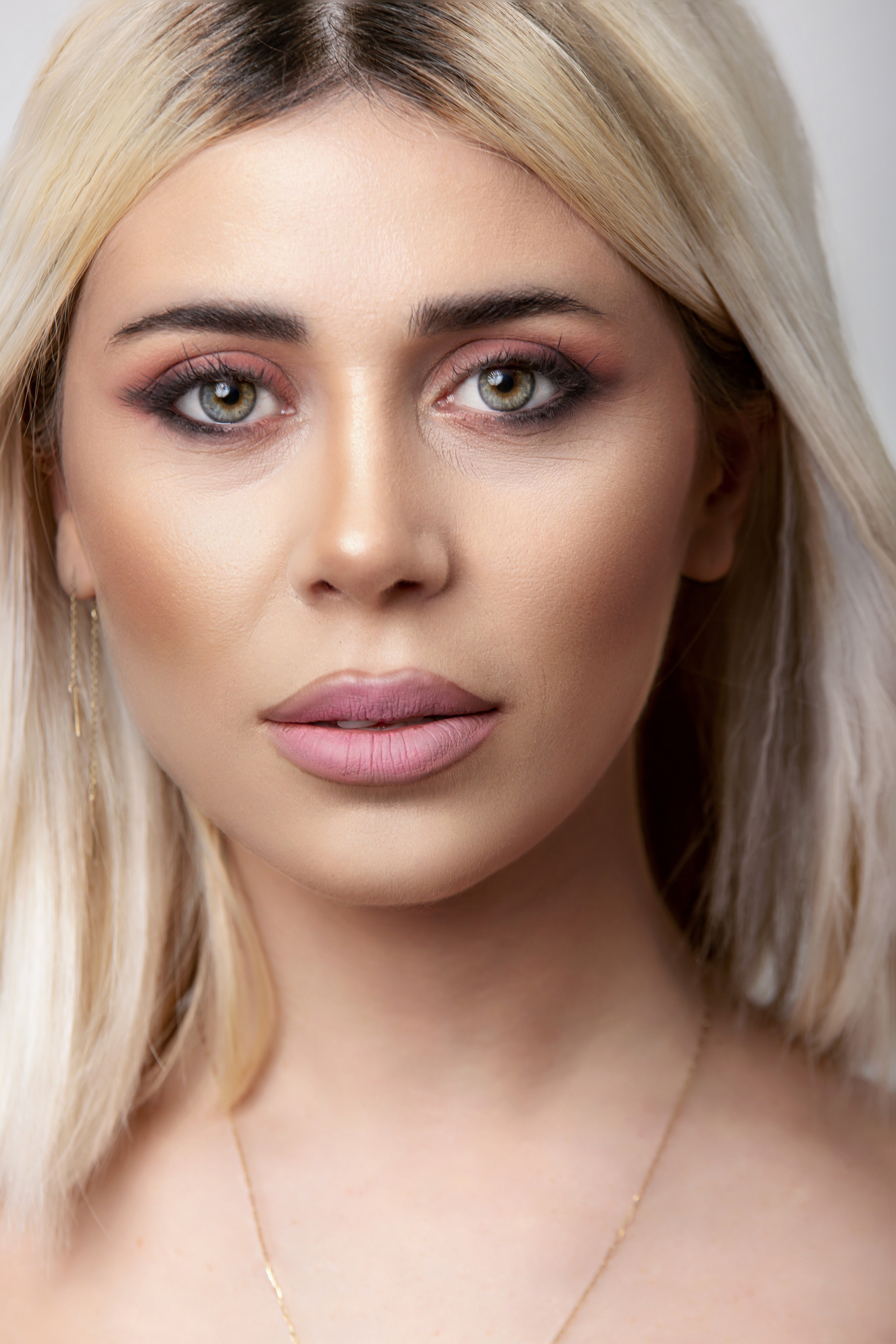 Indoor Portraits. Фотограф в Ереване Макс Авдалян