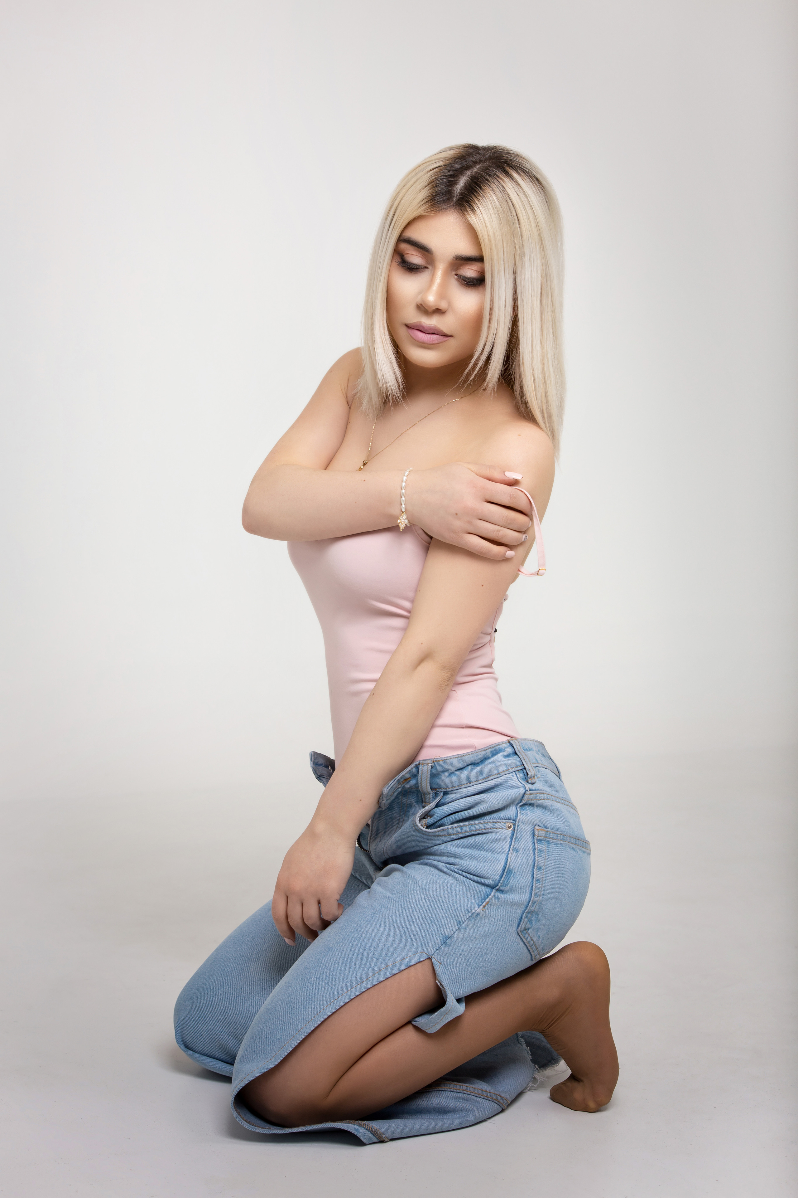 Indoor Portraits. Фотограф в Ереване Макс Авдалян