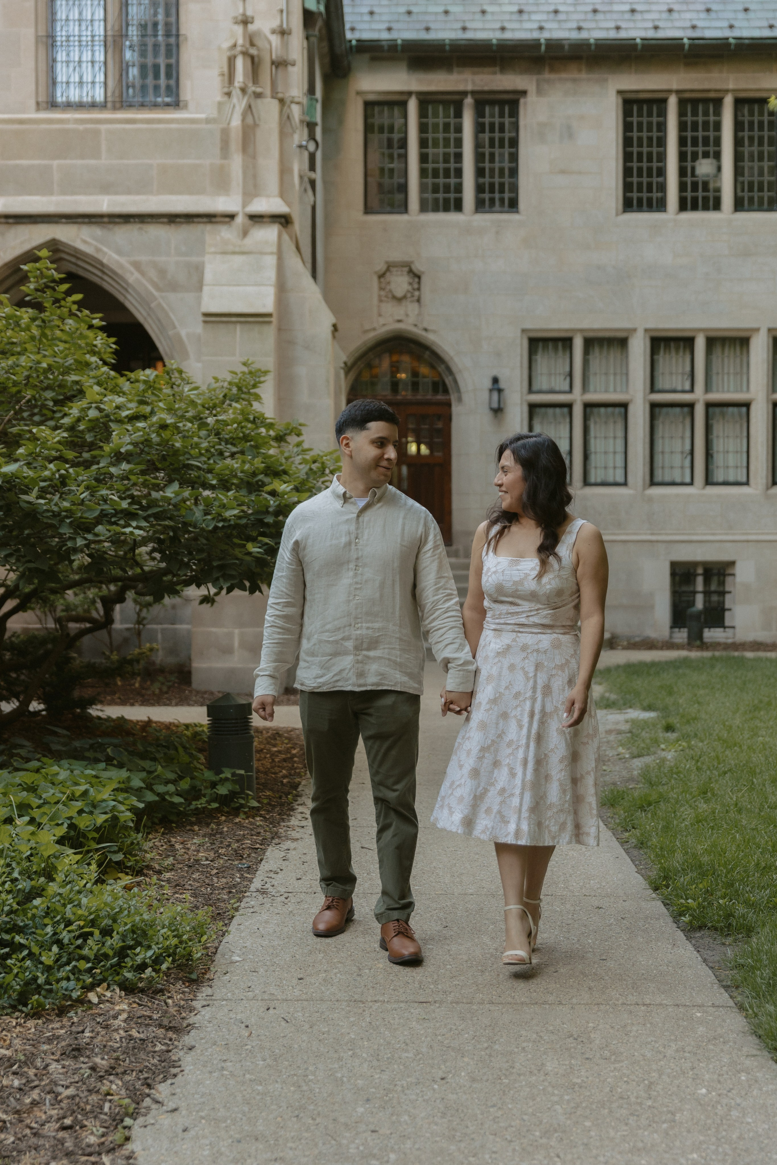 R&M. Couple photographer in Chicago