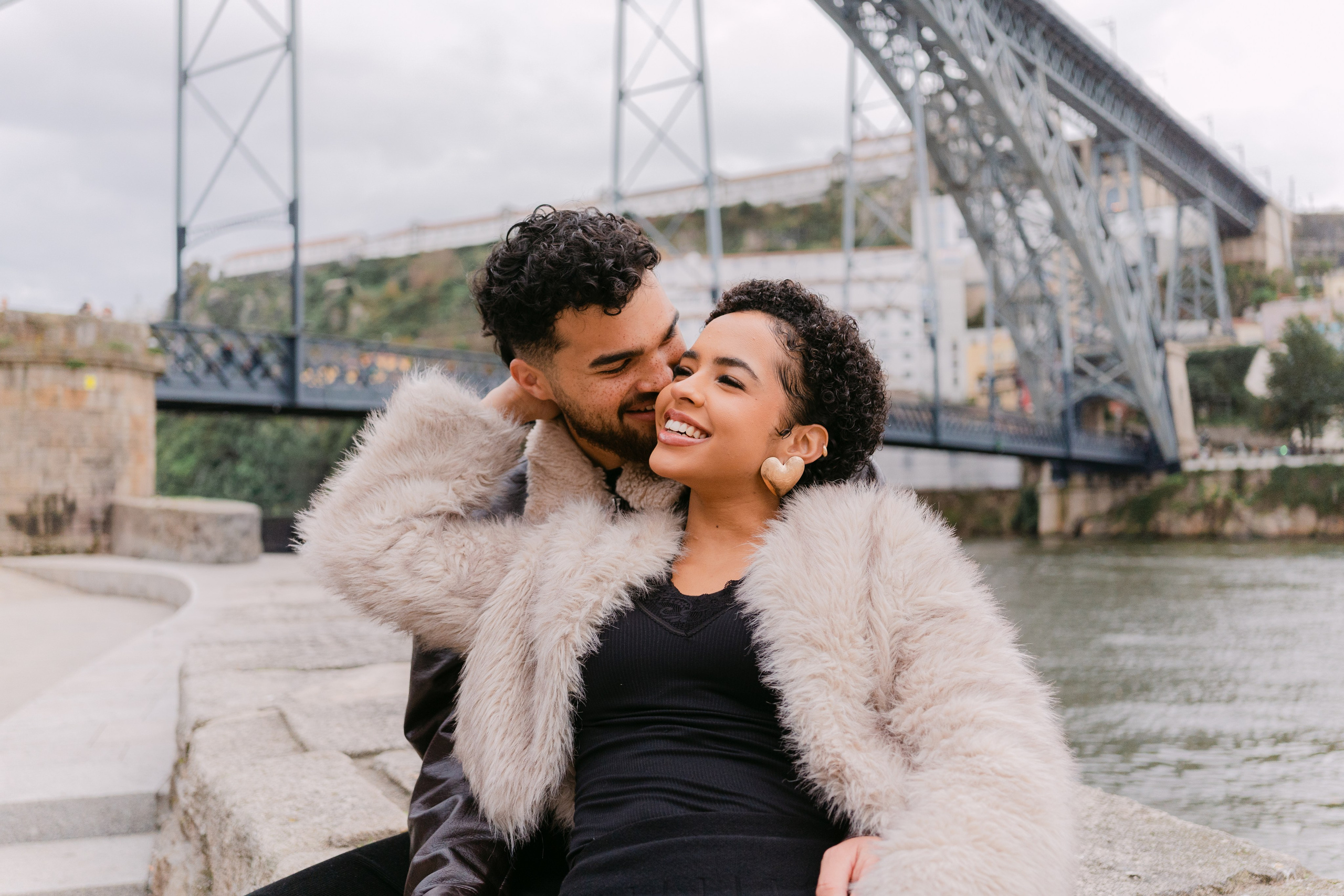 Emily e Mikael. Davi Valente