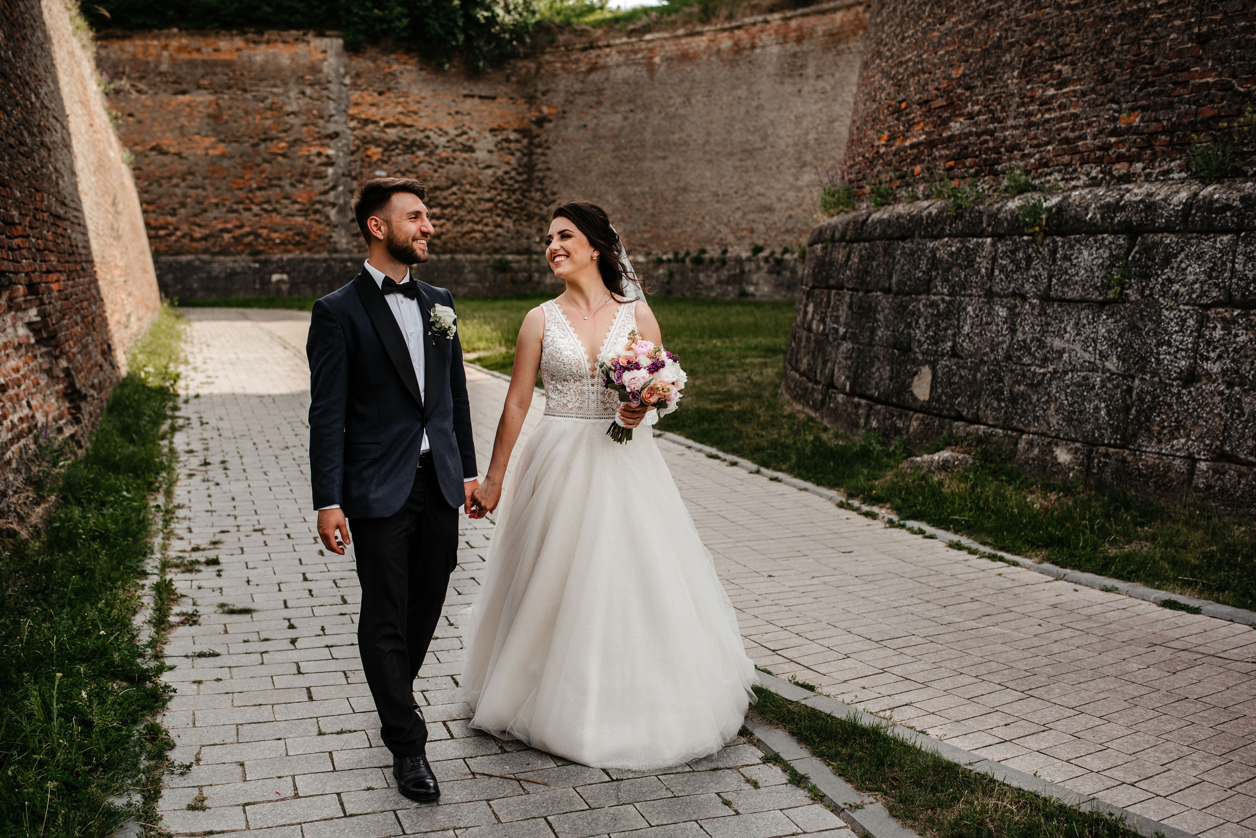 Radu Rahovan Fotograf de nuntǎ Cluj - Alba - Bistrița - Maramureș - Satu Mare - Sǎlaj - Târgu Mureș