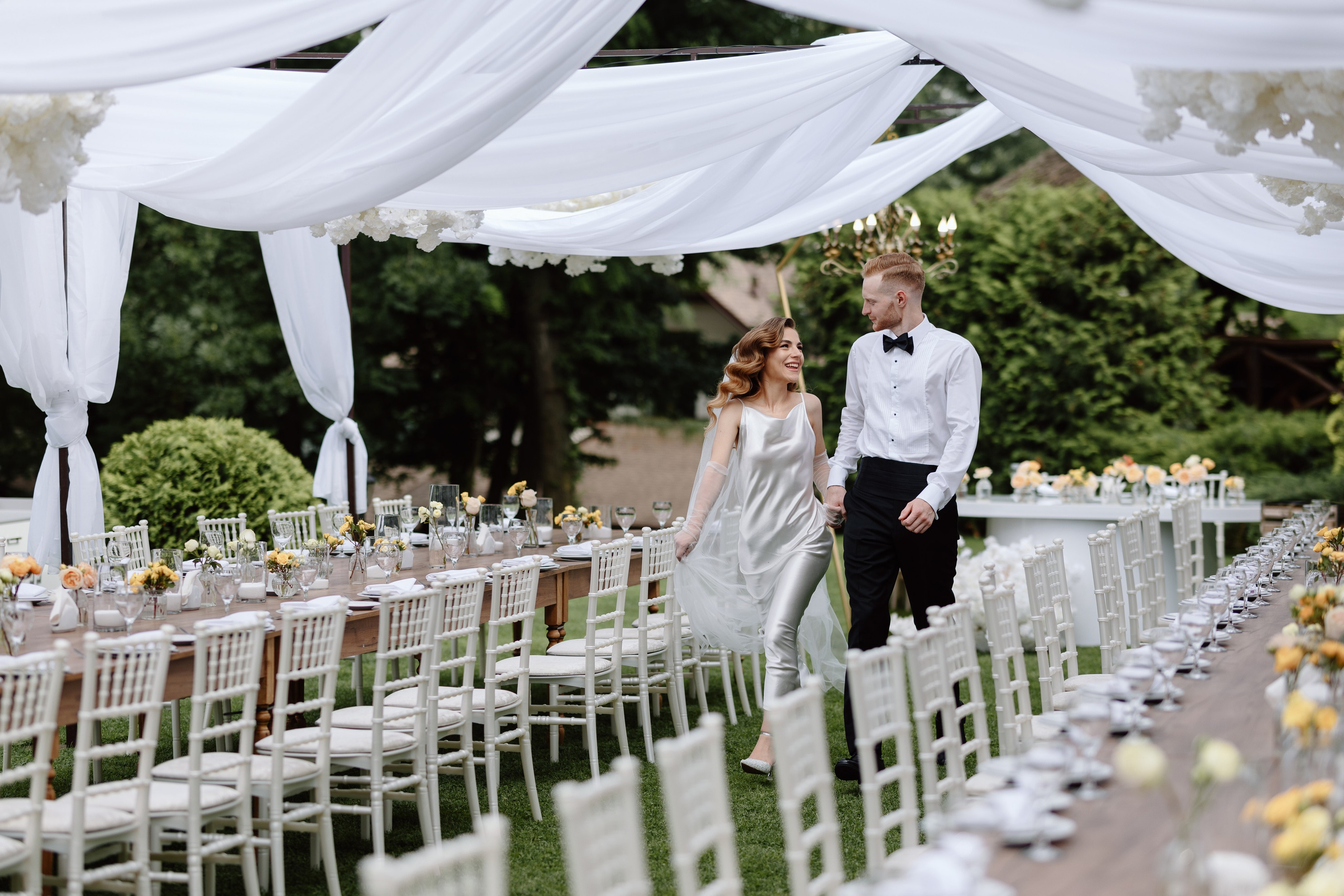 Corina & Dumitru. Main