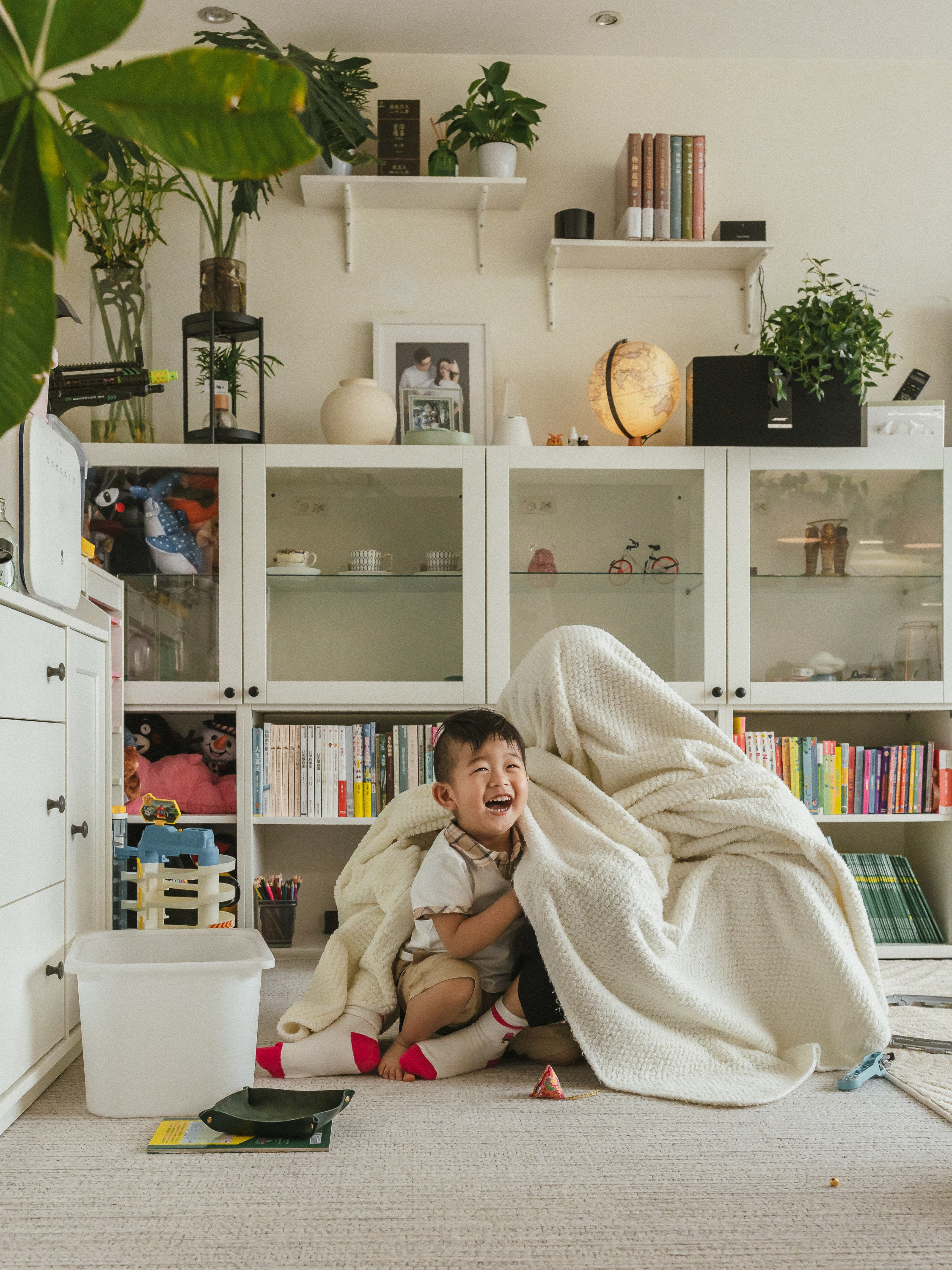 Charlie’s Family Photo by Dora, taken in Shanghai. Shanghai Family Photographer Dora
