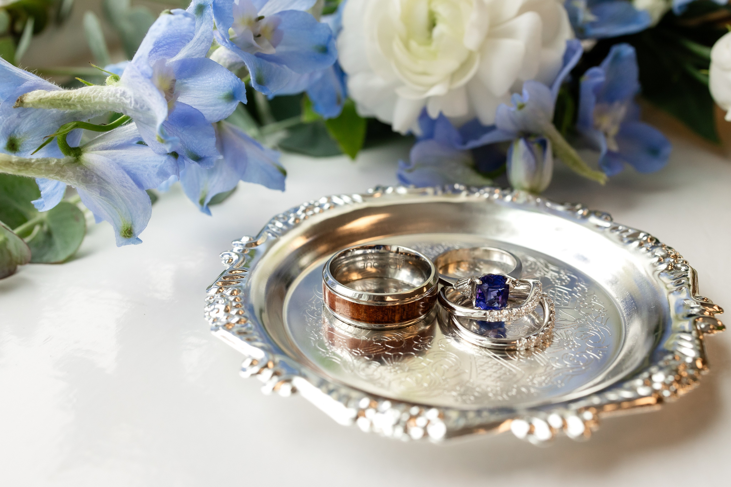 Anne and Aaron: A Love Story Written in Music and Art in Greenville SC. Wedding and portrait photography in Greenville SC