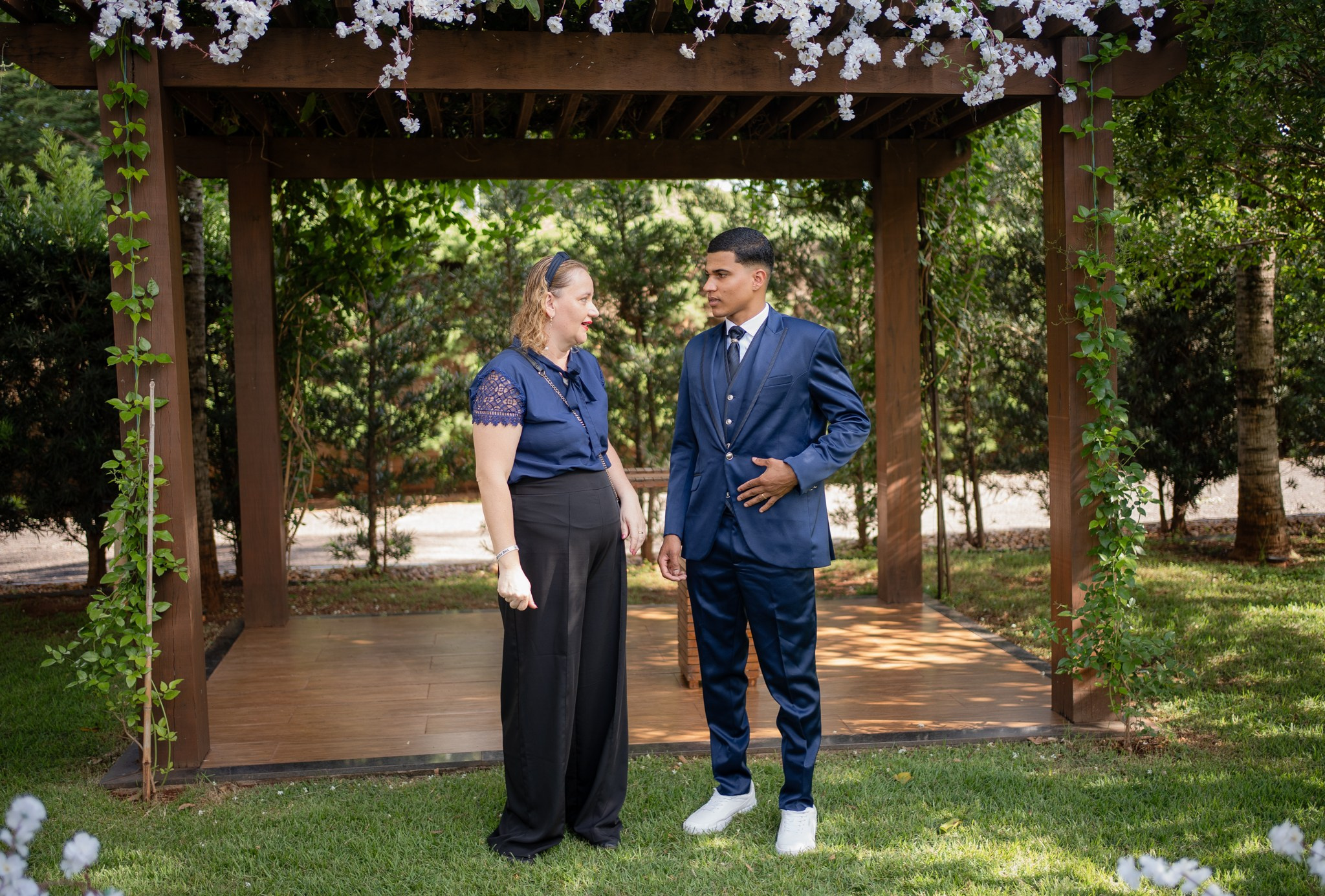 Larissa & Vinicius — Espaço Faveral / Aararaquara. Robson Colaço