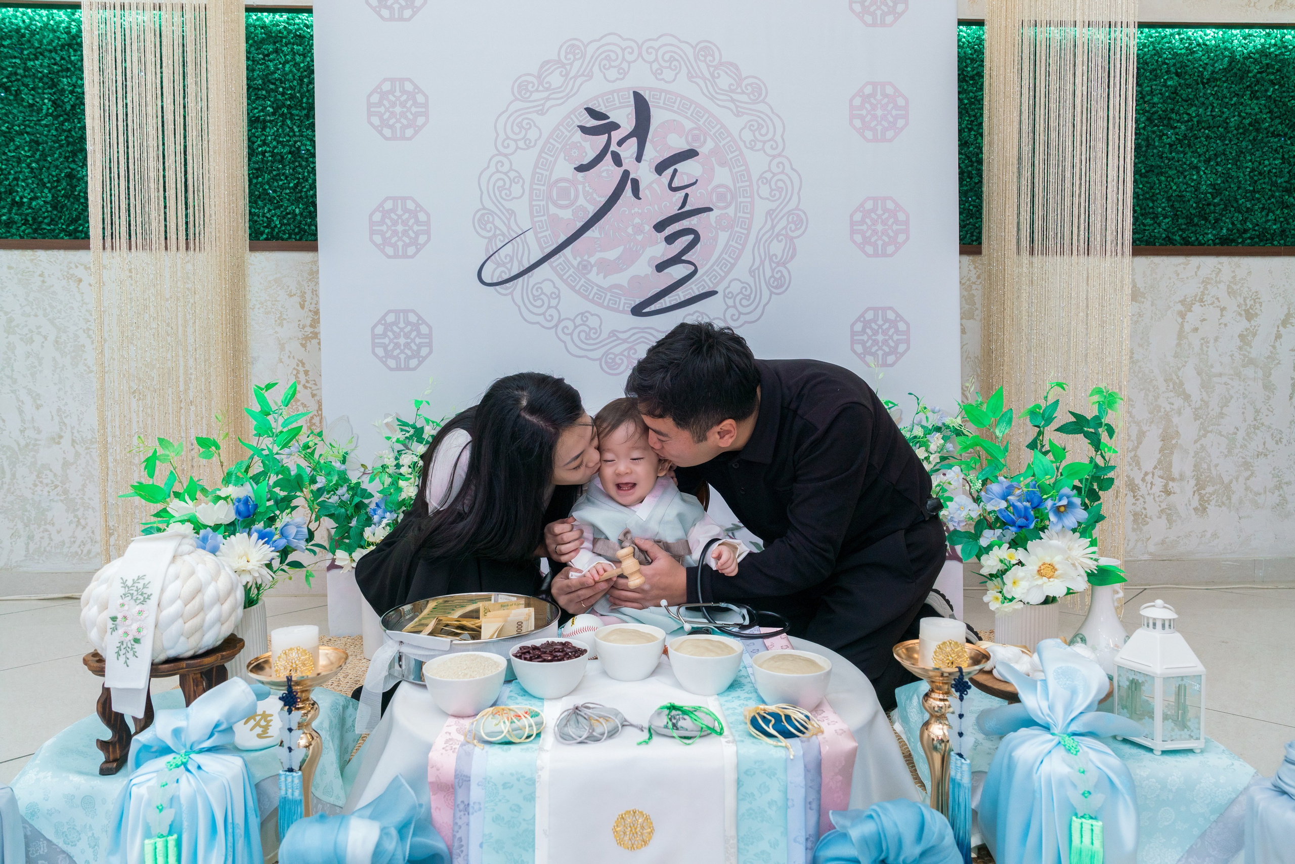 Марк. Утренний столик. Посын. Студия декора «Нарния»