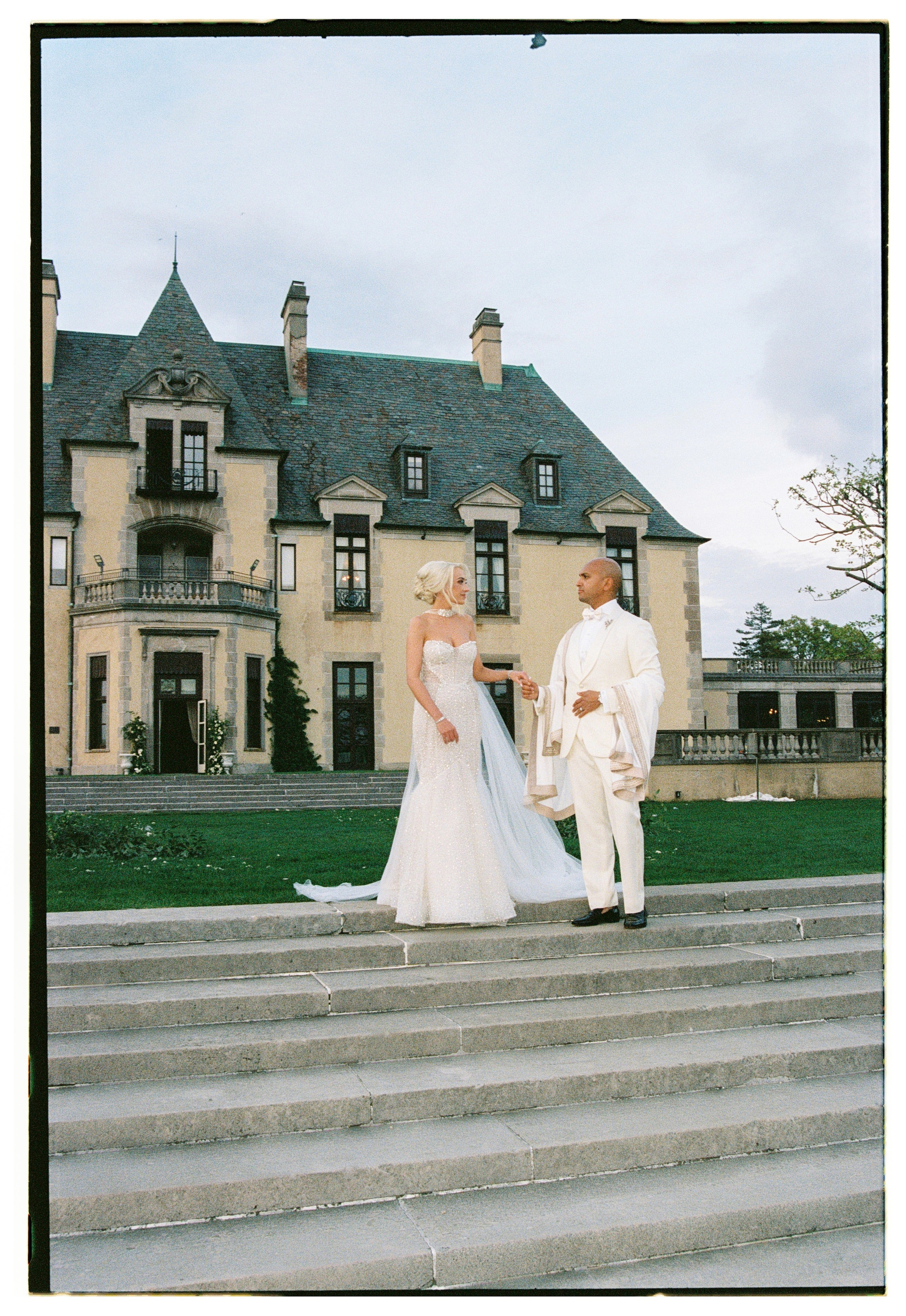 Akshay & Arielle’s Wedding at Oheka Castle | Captured on Kodak Portra 400 Film