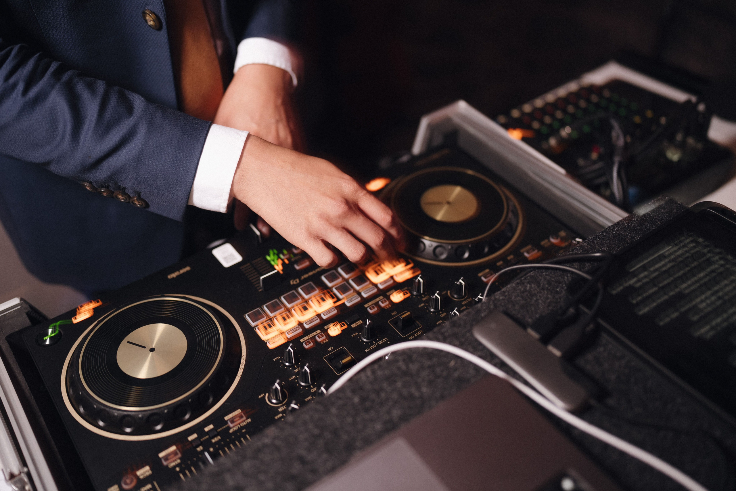 B&K. Orange County Wedding Photographer & Videographer | Candid & Timeless Wedding Photo + Video | Italiantsev