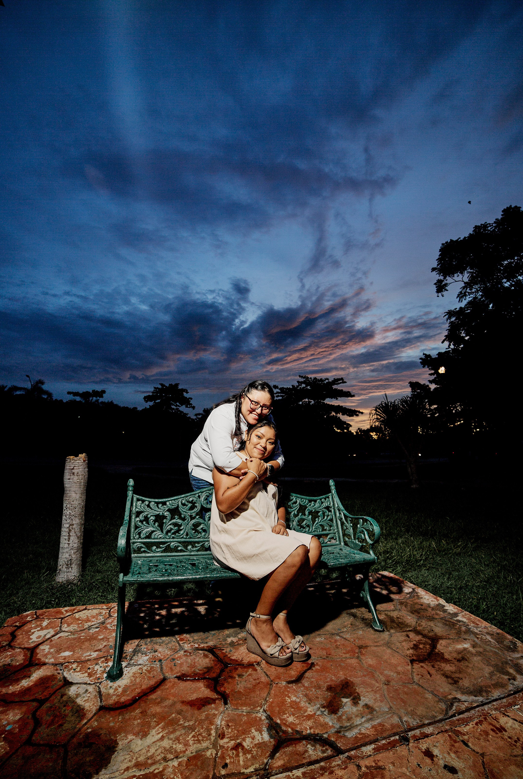 Yenny y Fatima. Christian Ku fotógrafo en Mérida, Yucatán