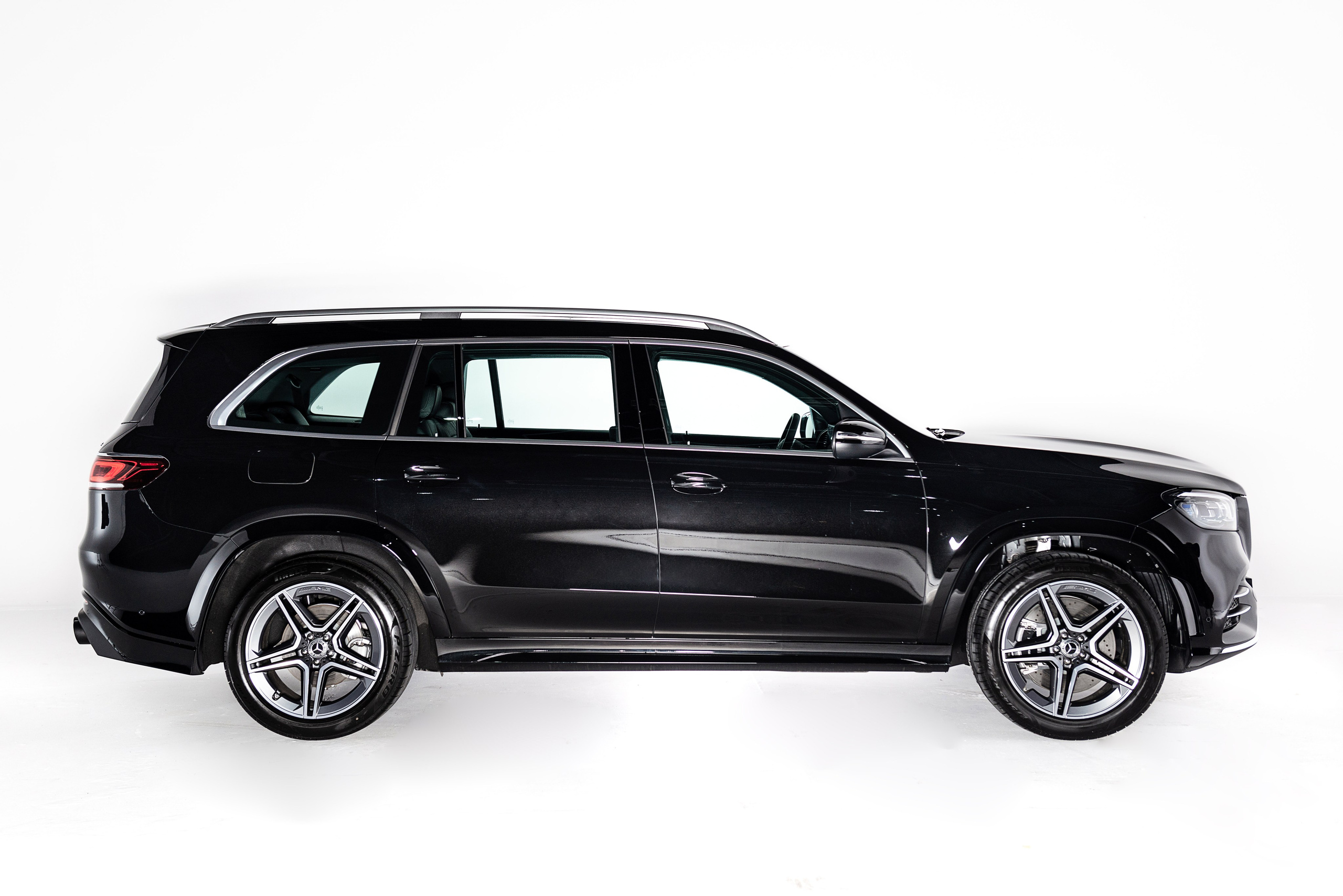 Автомобильная фотосъемка Mercedes GLS в студии. FOTÓGRAFO MÉXICO QUINTANA ROO