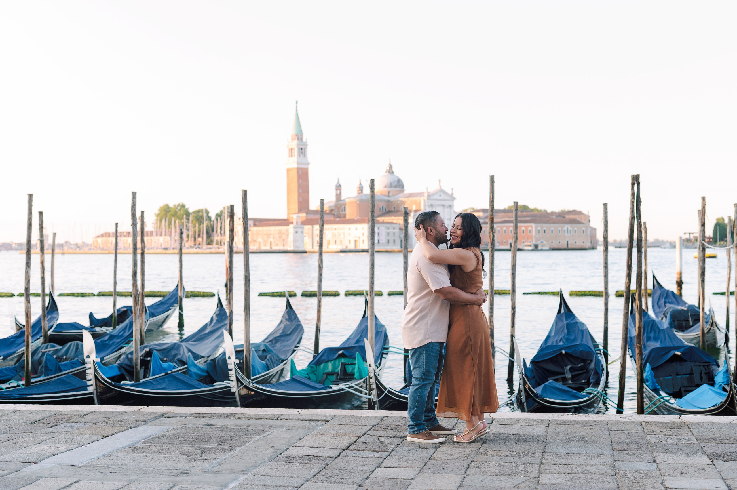 Angelica&Abraham 20th Wedding Anniversary. Photographer in Venice Anna Terzi