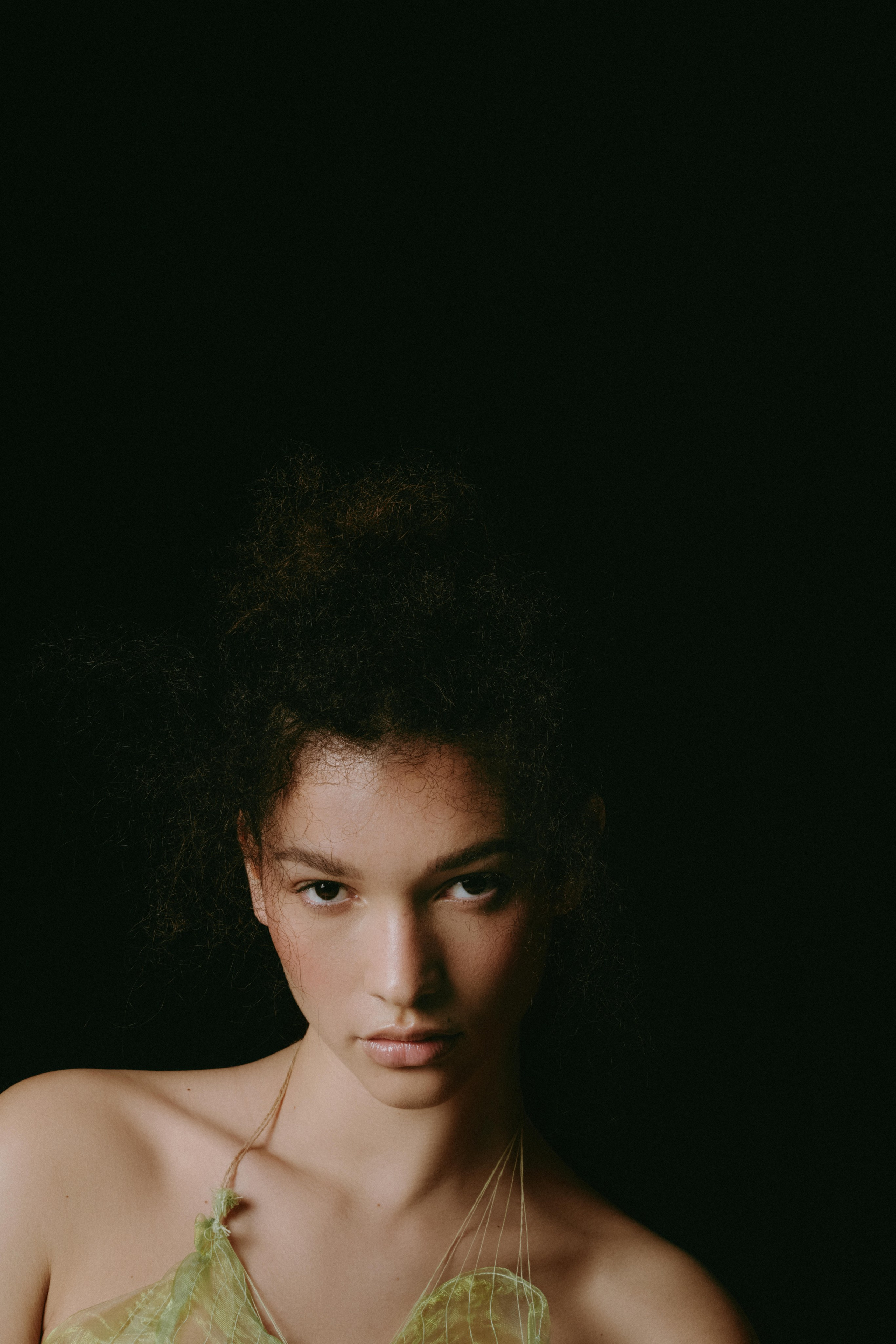 Sacred Symbiosis — VOGUE Portugal. Alina Efimova — Retoucher (Beauty, fashion and product)