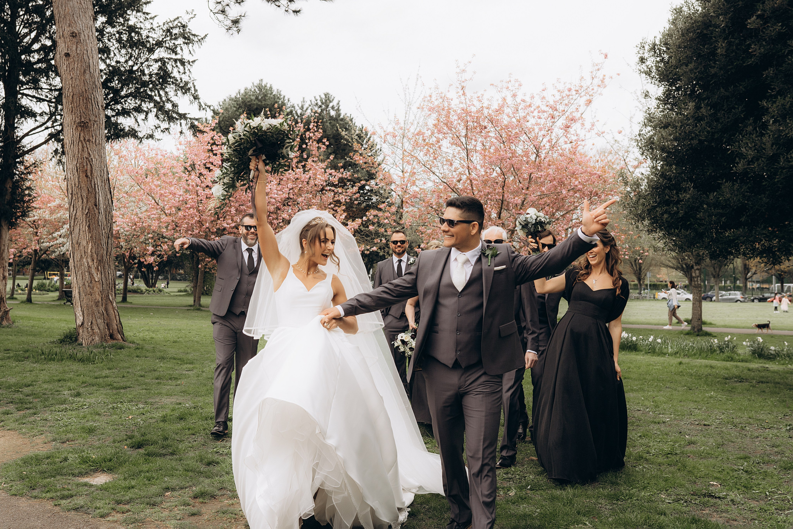 Megan & Oneias. Main