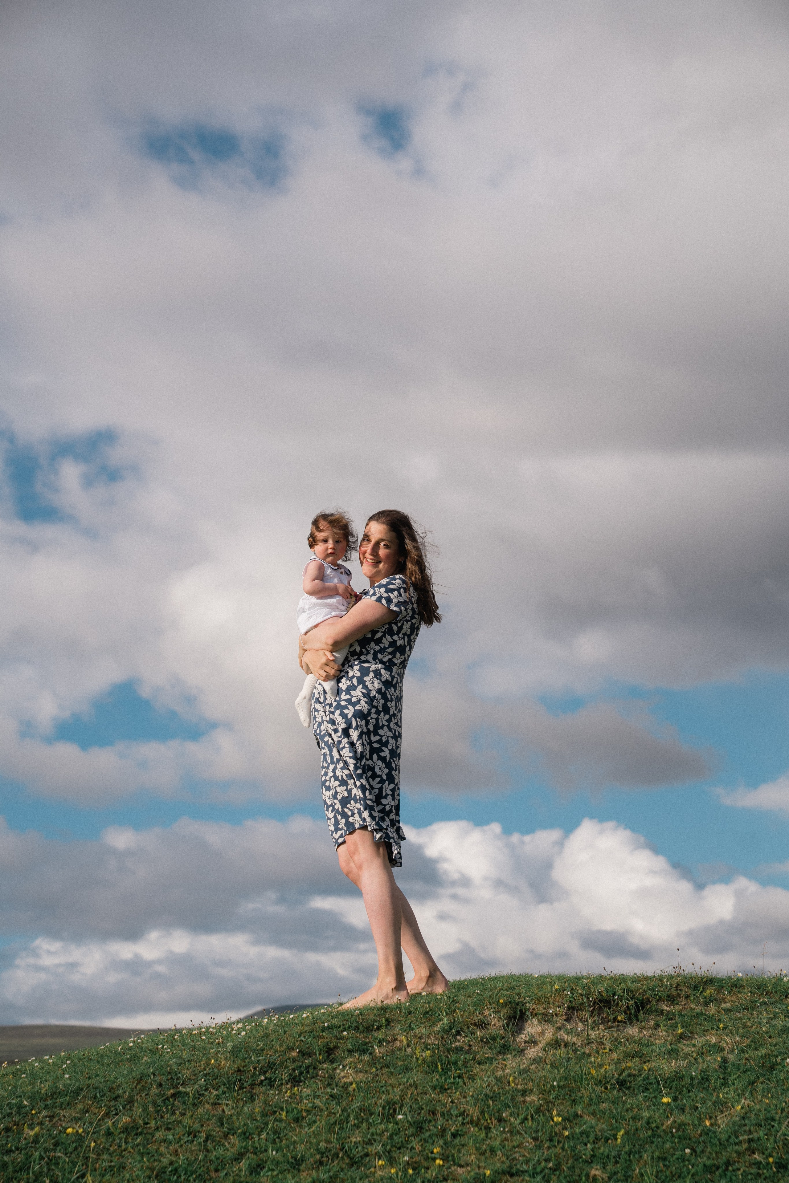 Darya and Mia at the ocean. Wedding and family photographer Ireland