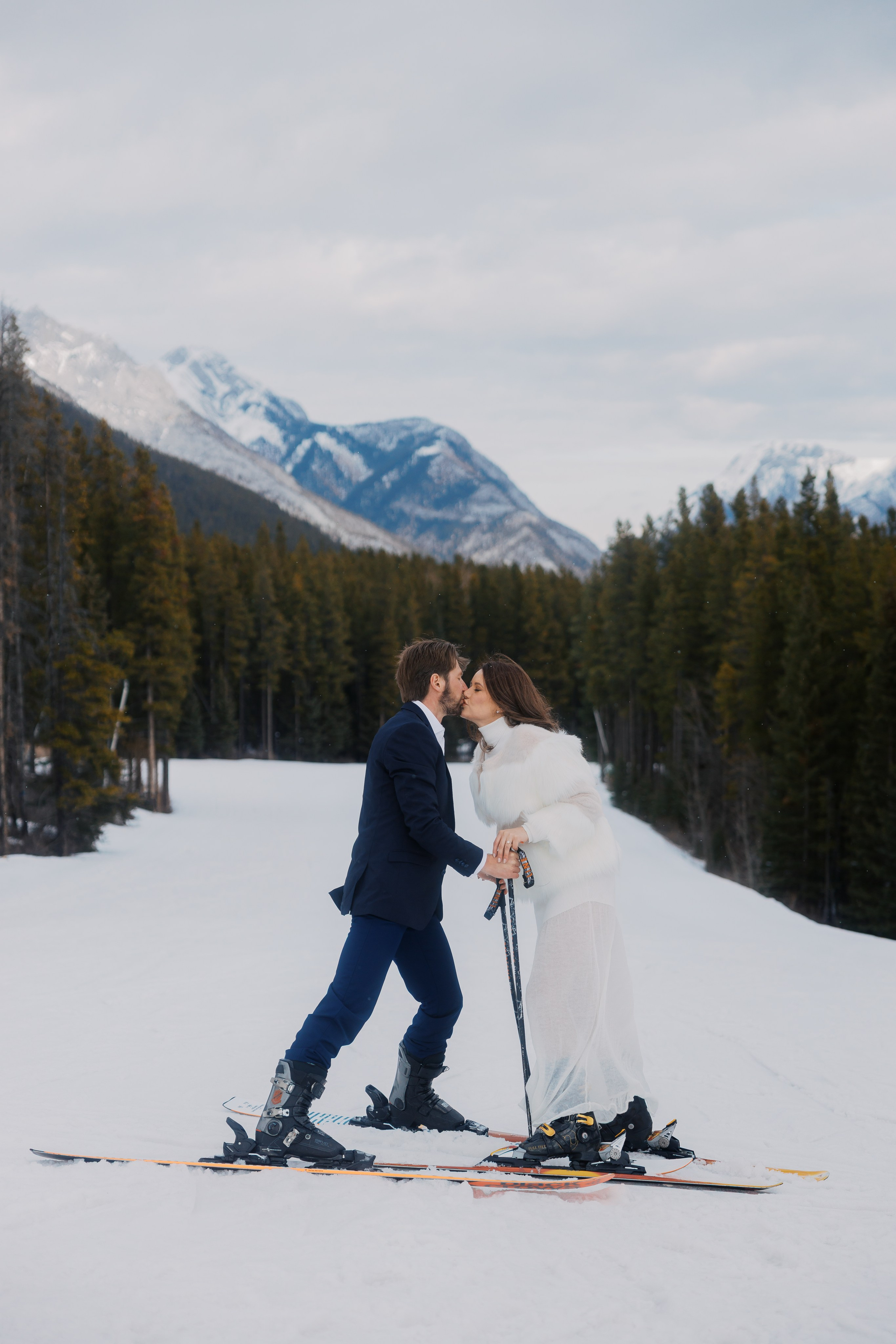 Ski engagement session. Home