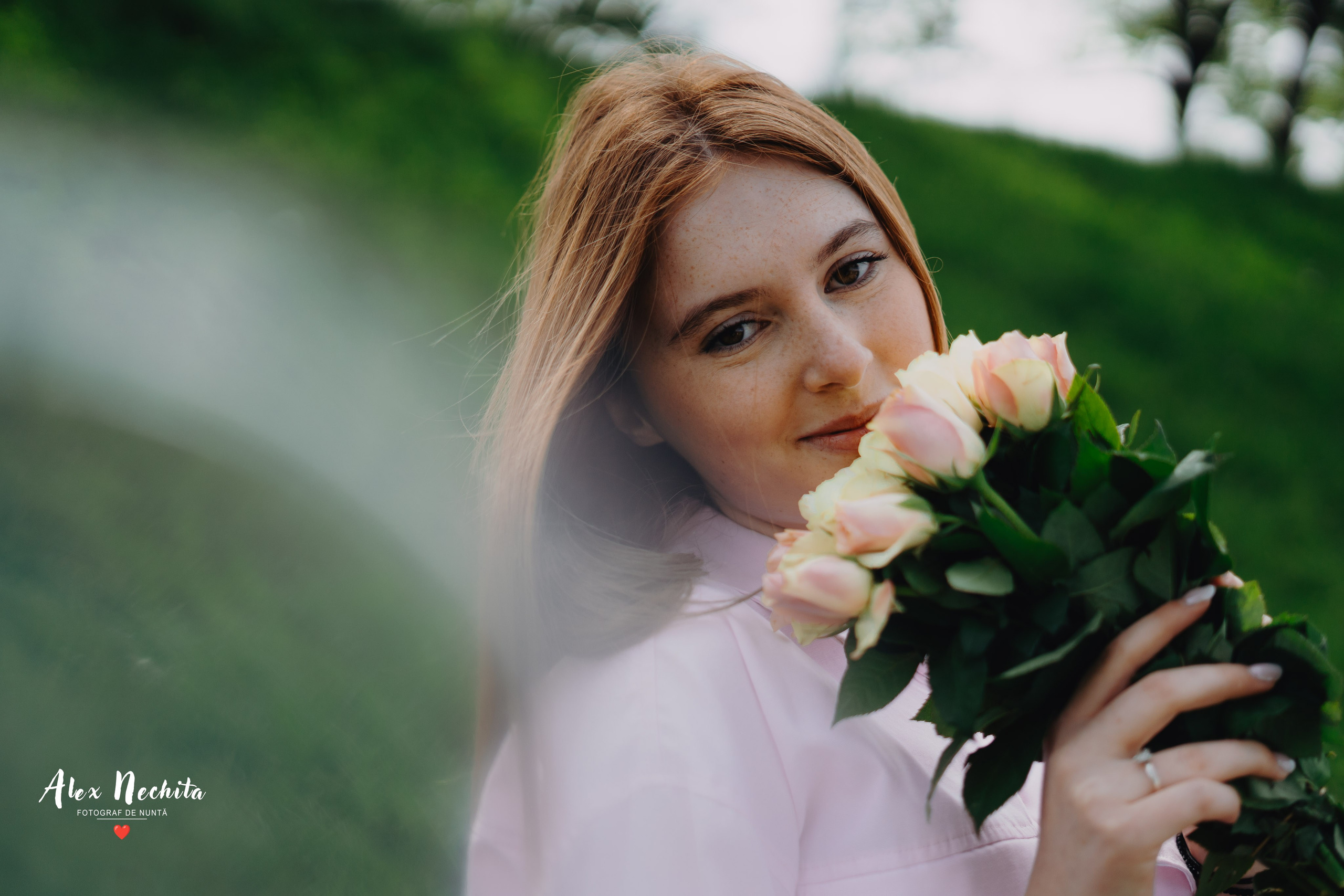 Aniversare în parc. Foto-Video Nunta Iasi, Suceava, Bucuresti / Disponibilitate 2025 — 2026 — 2027