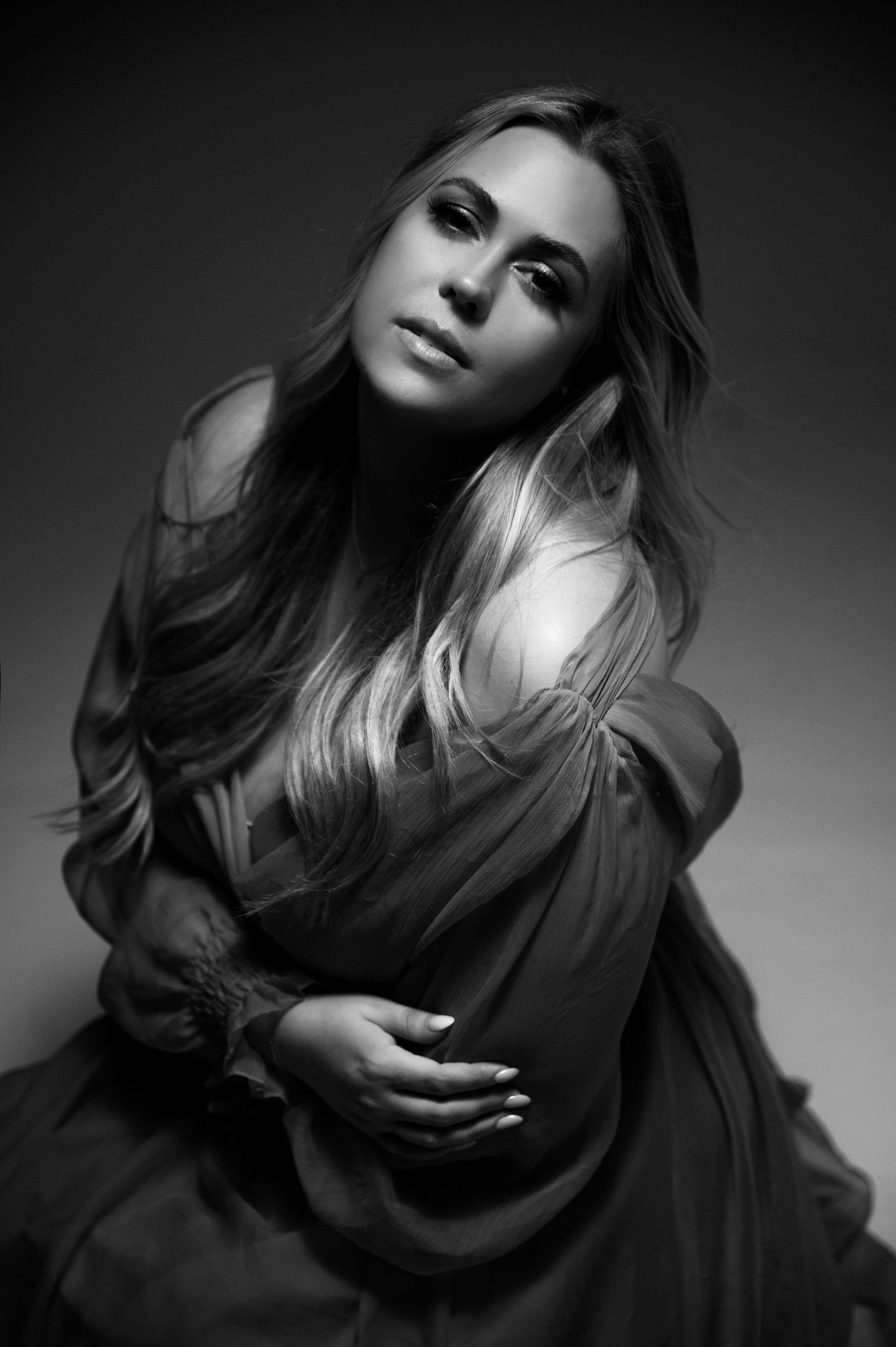 Mike & Elizabeth. Wedding, maternity and family photographer in Charlotte Tasha Minn