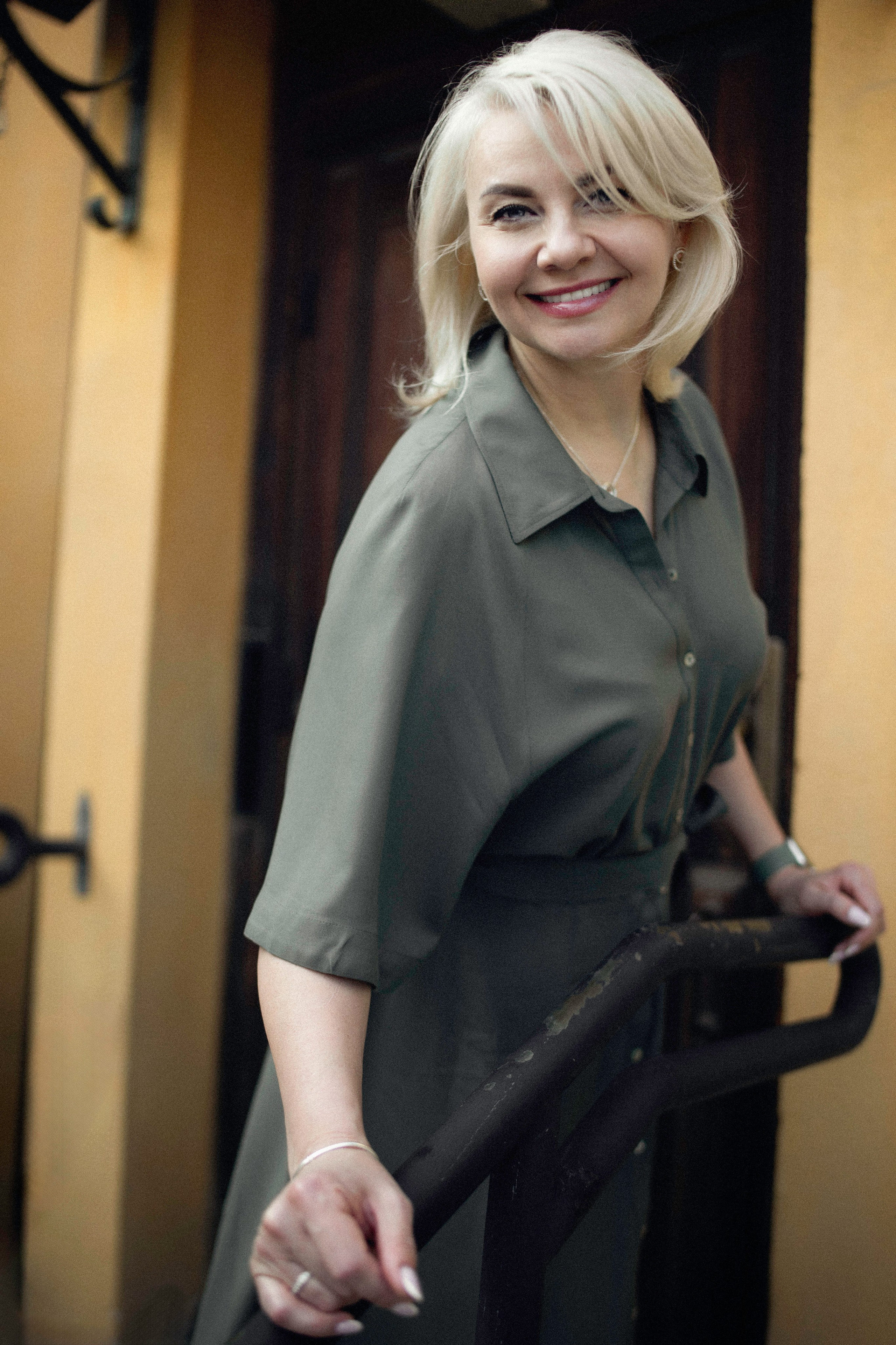 Nataly. Elämäntyylivalokuvaaja Turku. Tallentan tunteet kuvaan