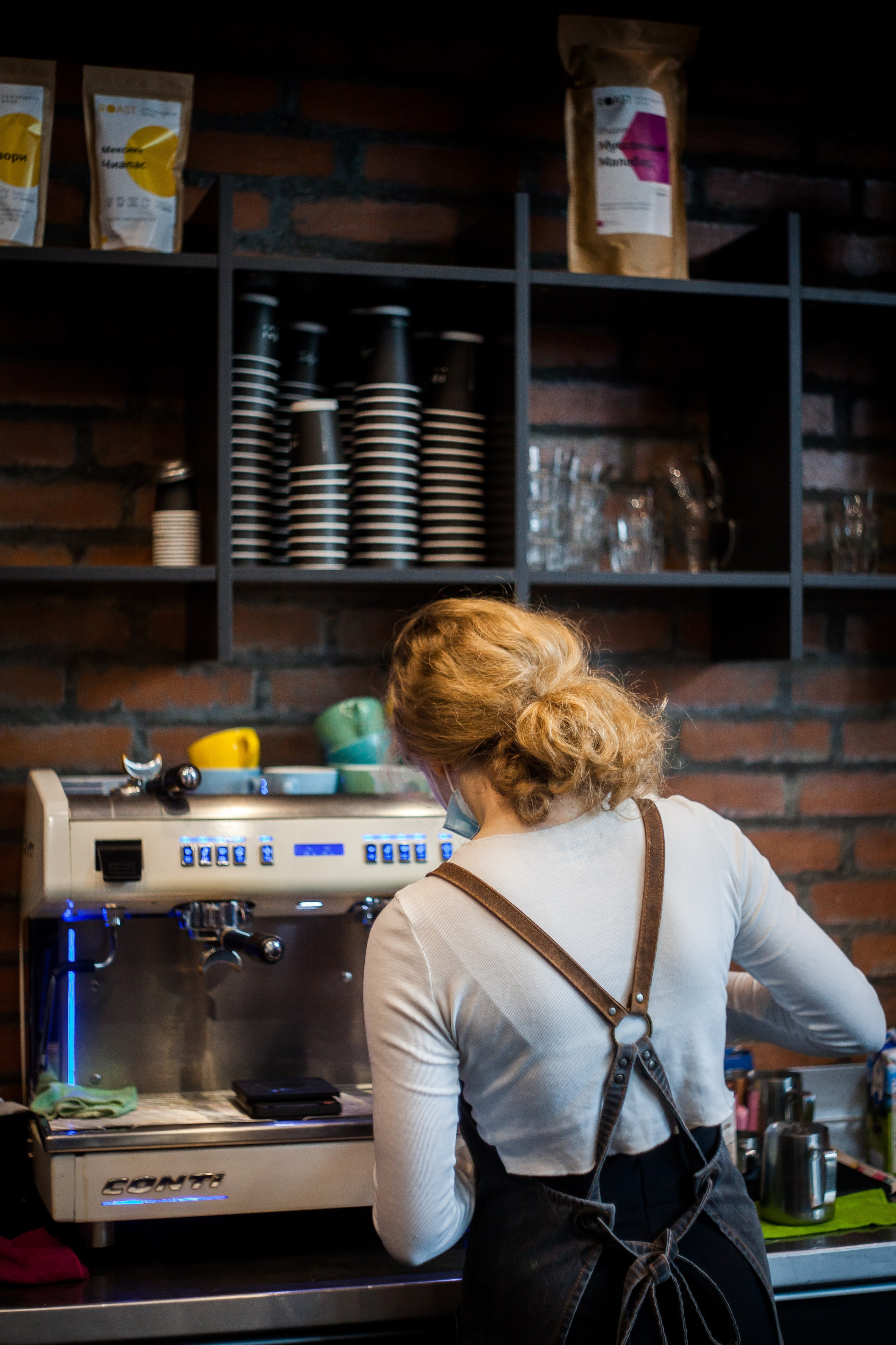 Coffee Time | Photoshoot for 1801 Coffee Shop. Photographer in Los Angeles. Julia Ishmuratova