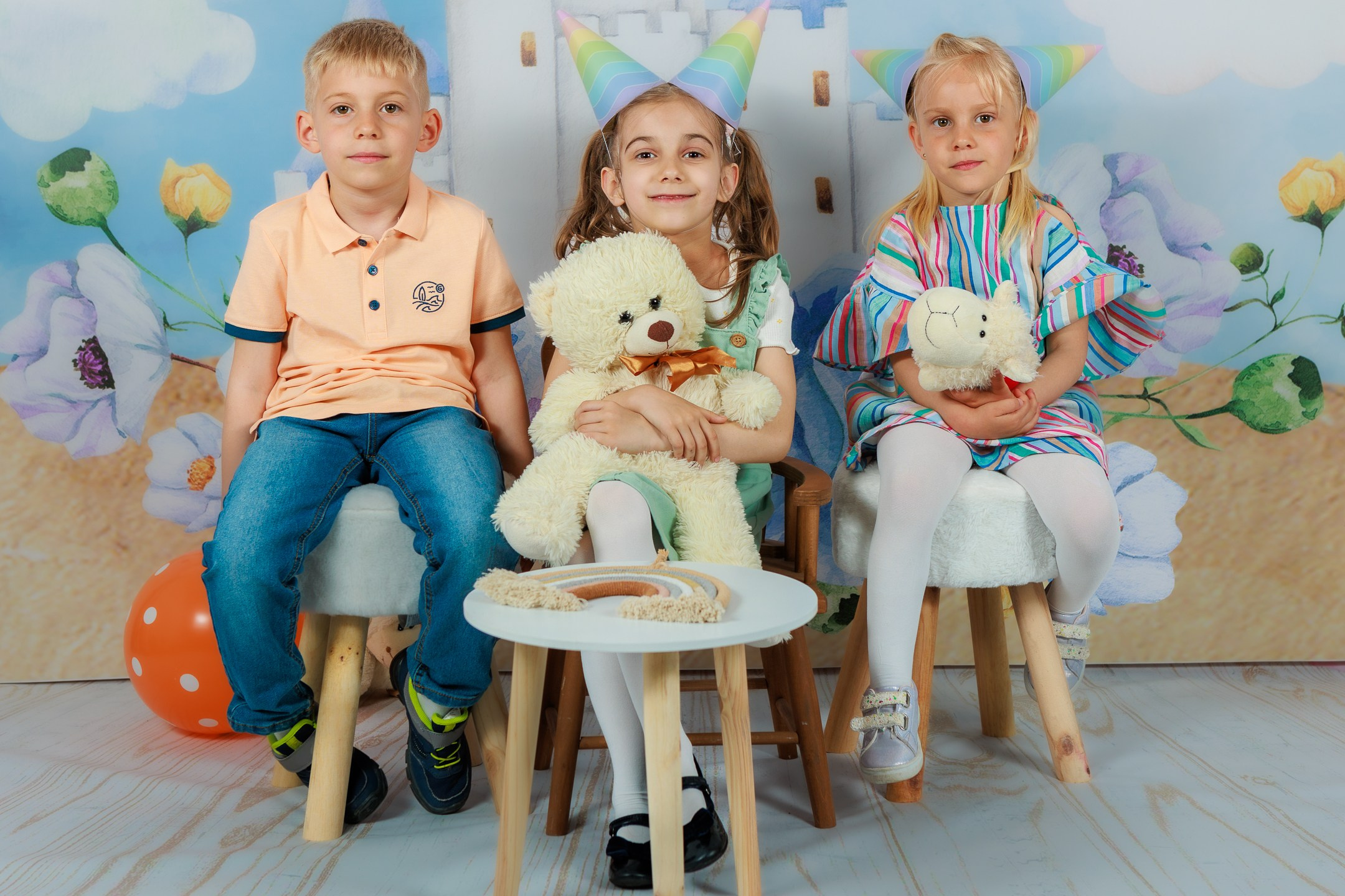 Prietenie. FotoACTIV.ro - Imaginea ta contează