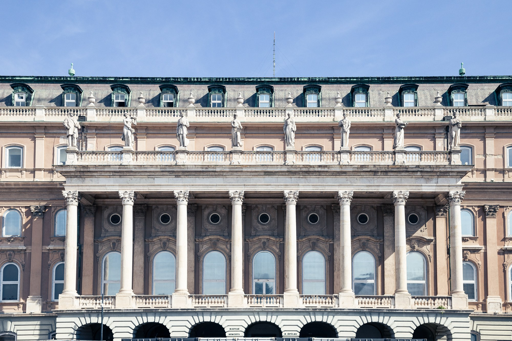 castle| Budapest 2026 | CANON 6D