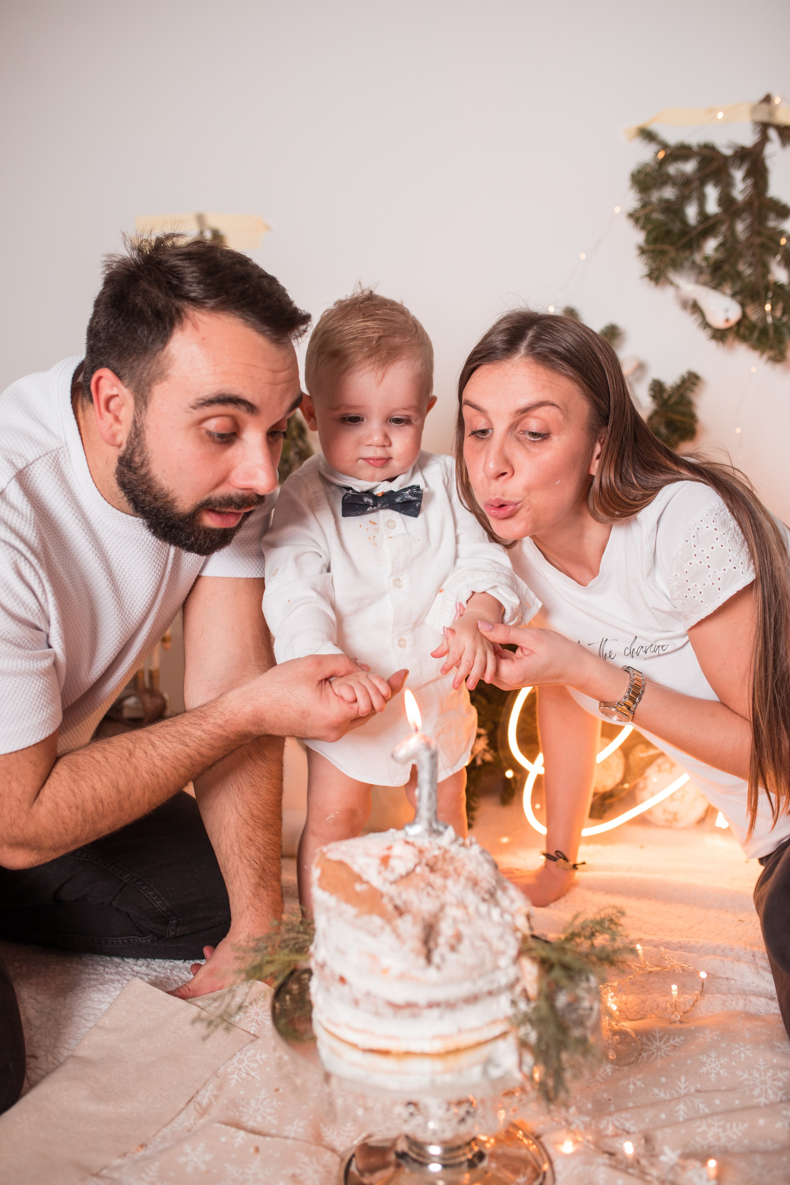 ILIJA 1TH BIRTHDAY SMASH CAKE. HOME