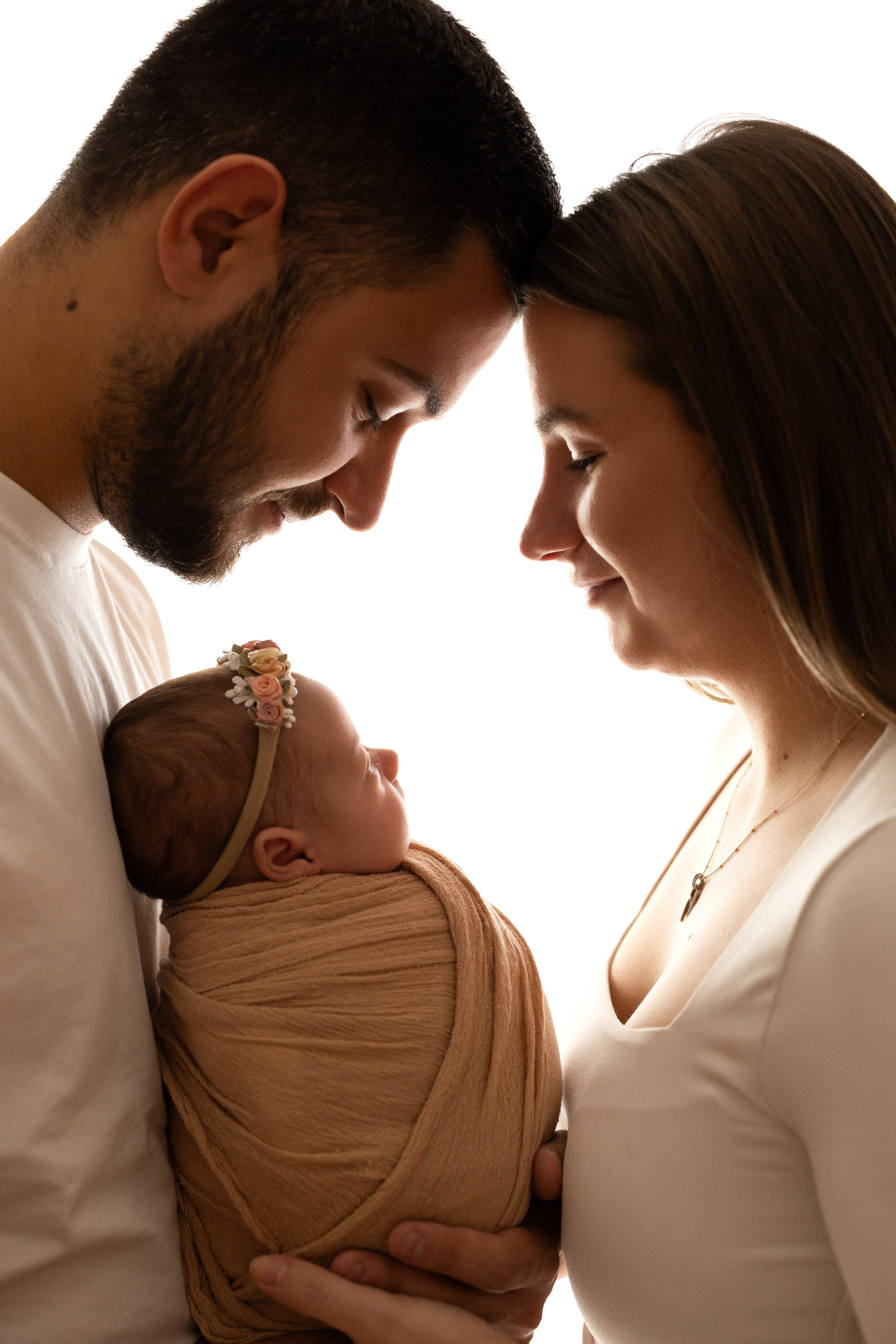 Newborn photoshooting. Mtv photography