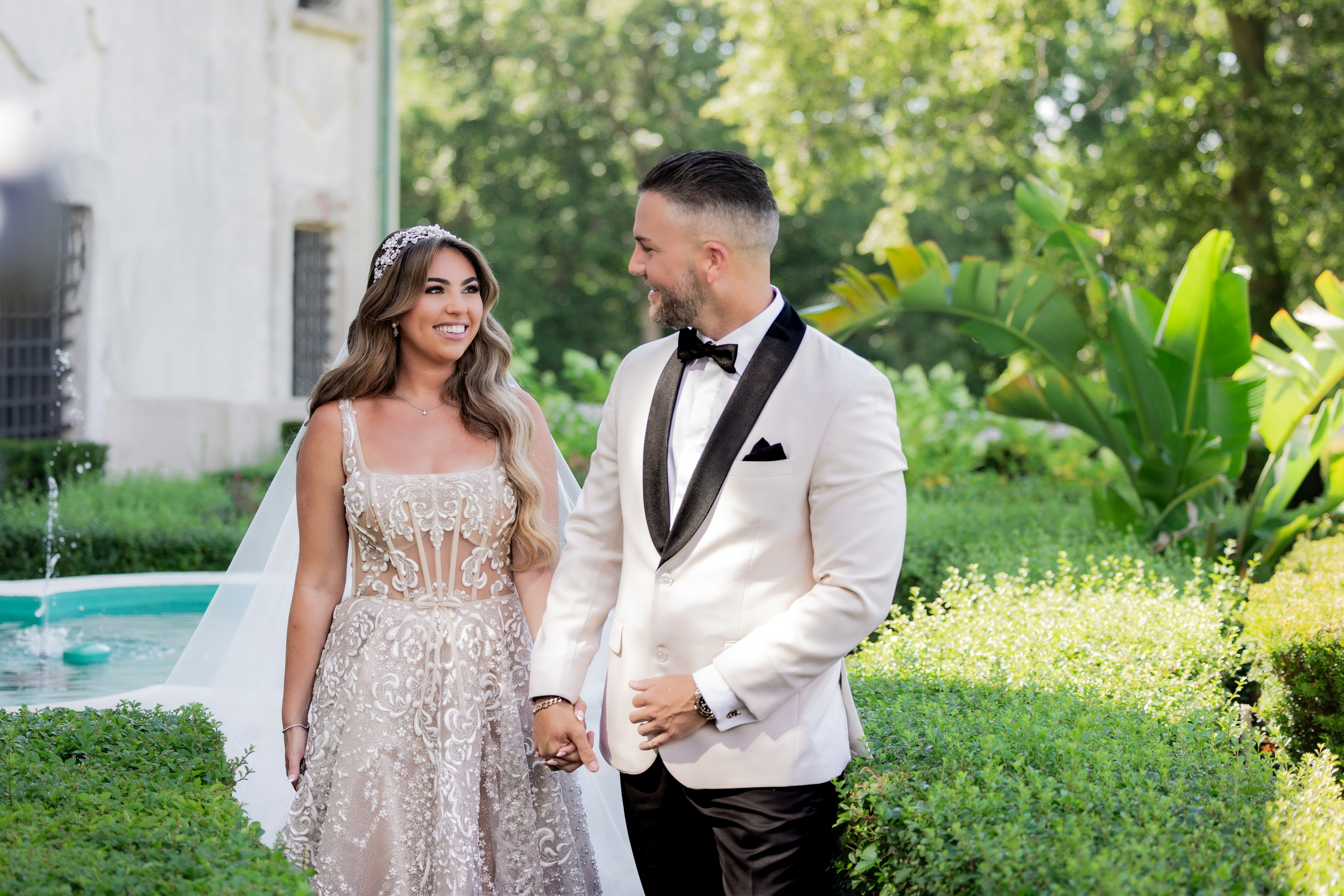 Alexa & Darren. Wedding Photo & Video