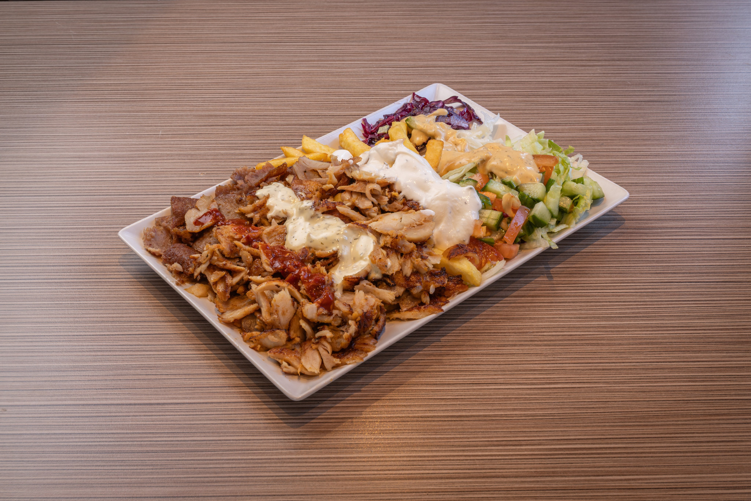 Lieferando Menu. Фотограф Сергей Невельский в Дортмунде — Эмоциональные свадебные фильмы, съемка недвижимости & индивидуальные фотоальбомы