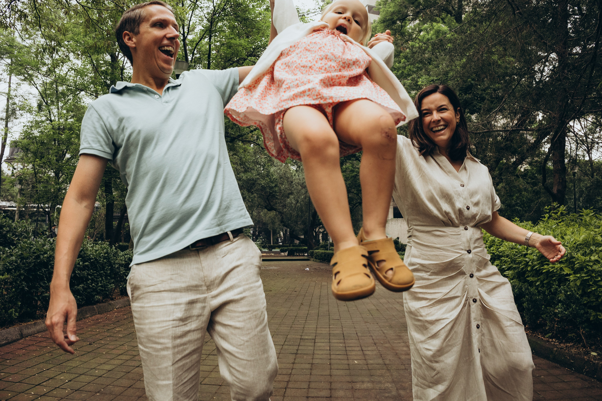 Sesión de una familia en Polanco, parque Lincoln. Irina Krokhaleva. Fotógrafa de familias y parejas en la CDMX, México