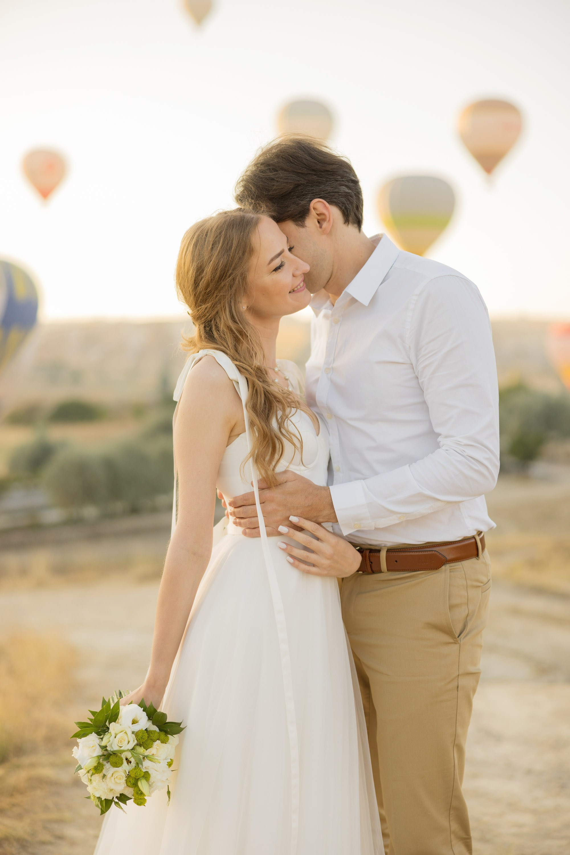 Wedding photo shoot in cappadocia. Julia Ganch I Fashion Wedding Photography I Cappadocia Turkey
