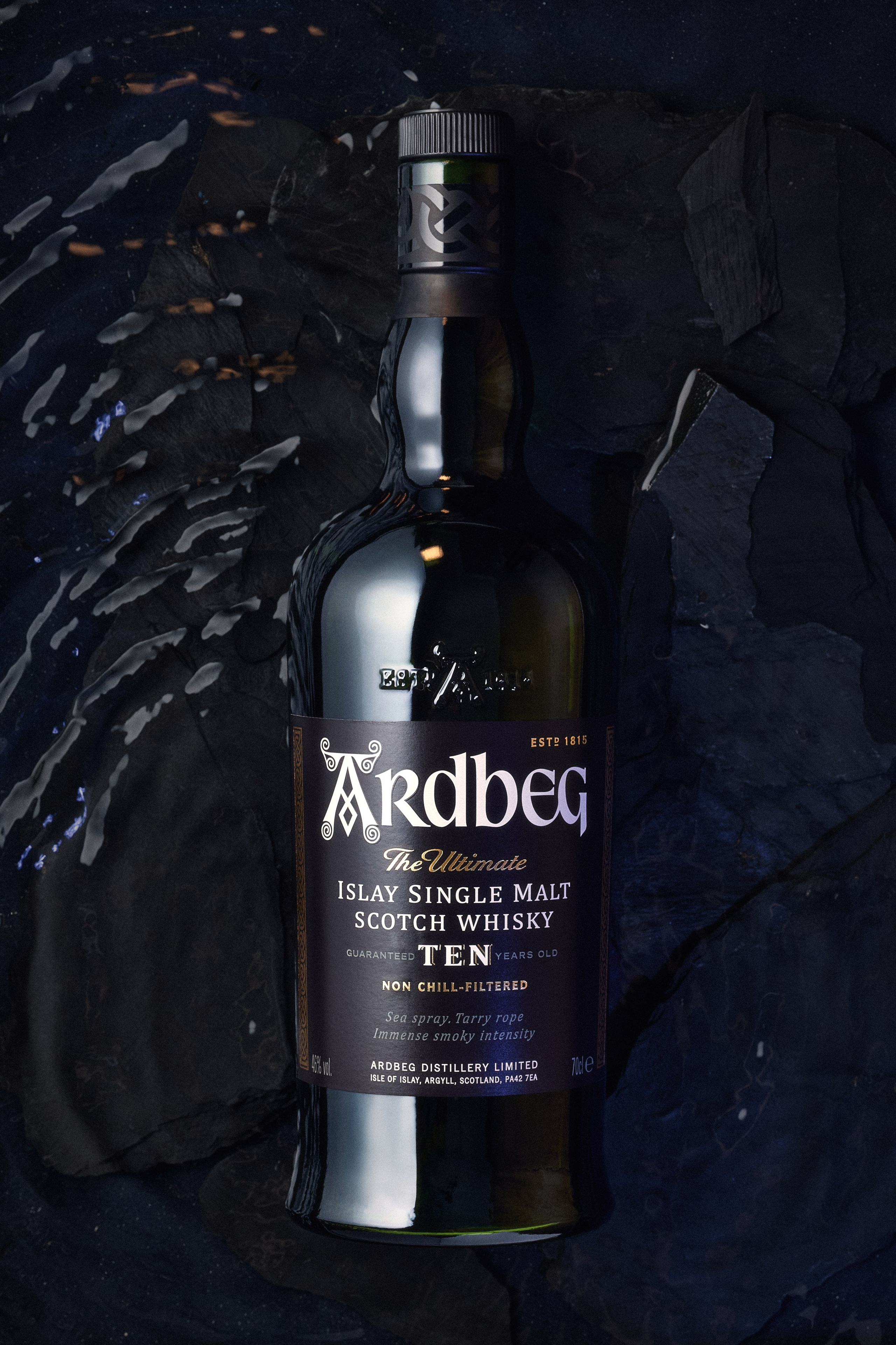 Dmitrii Cretu l Commercial & Product Photography